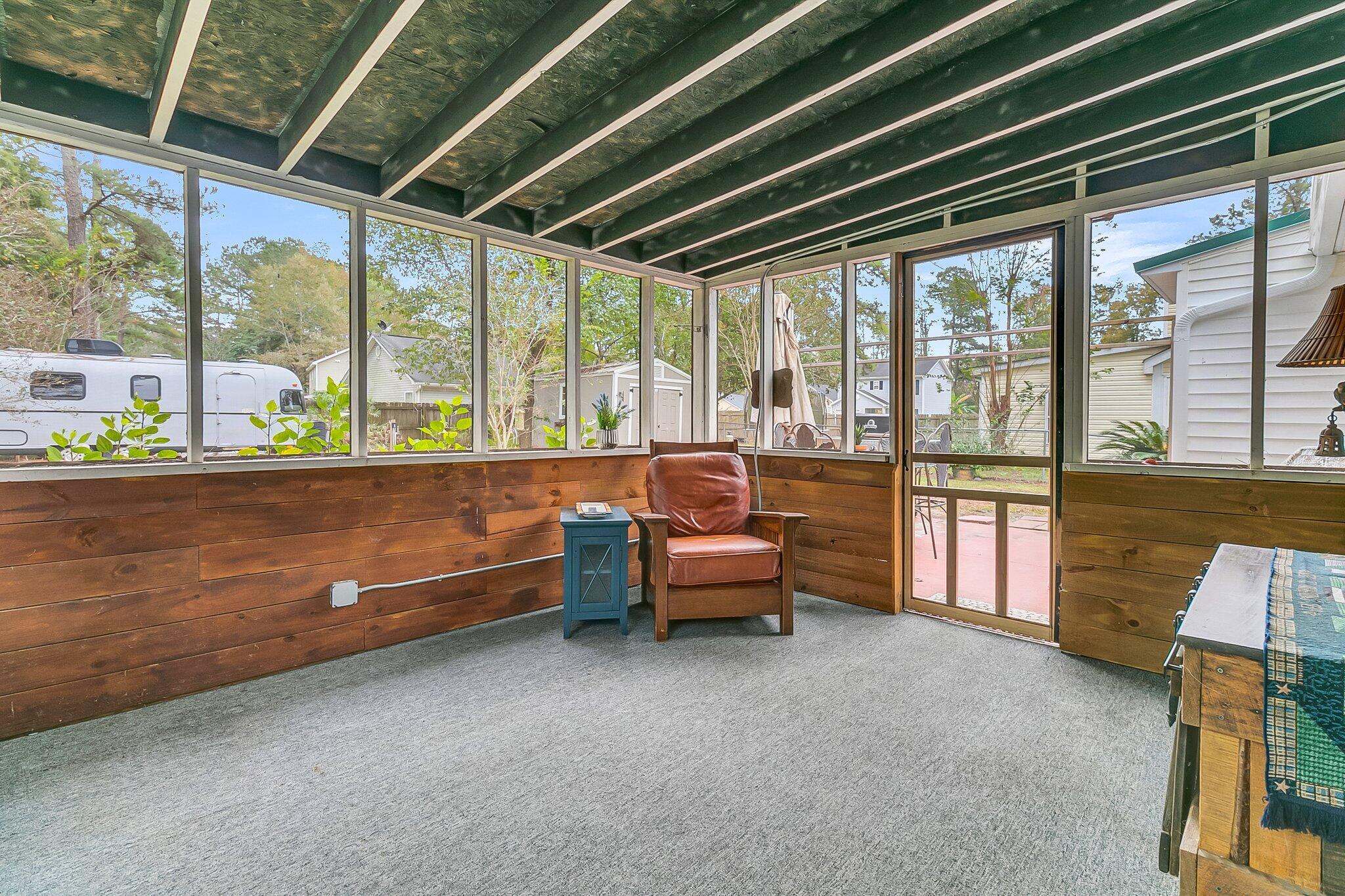 104 Tanager Street