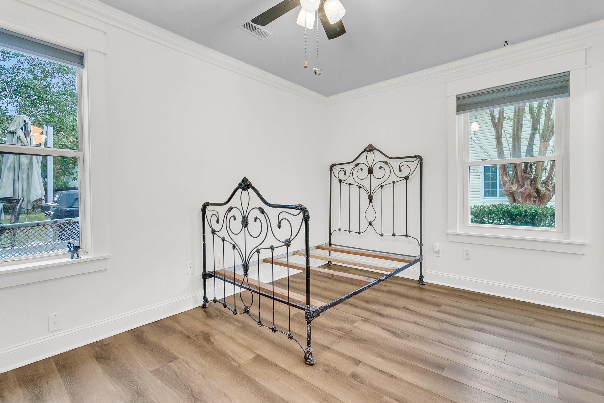 104 Tanager Street