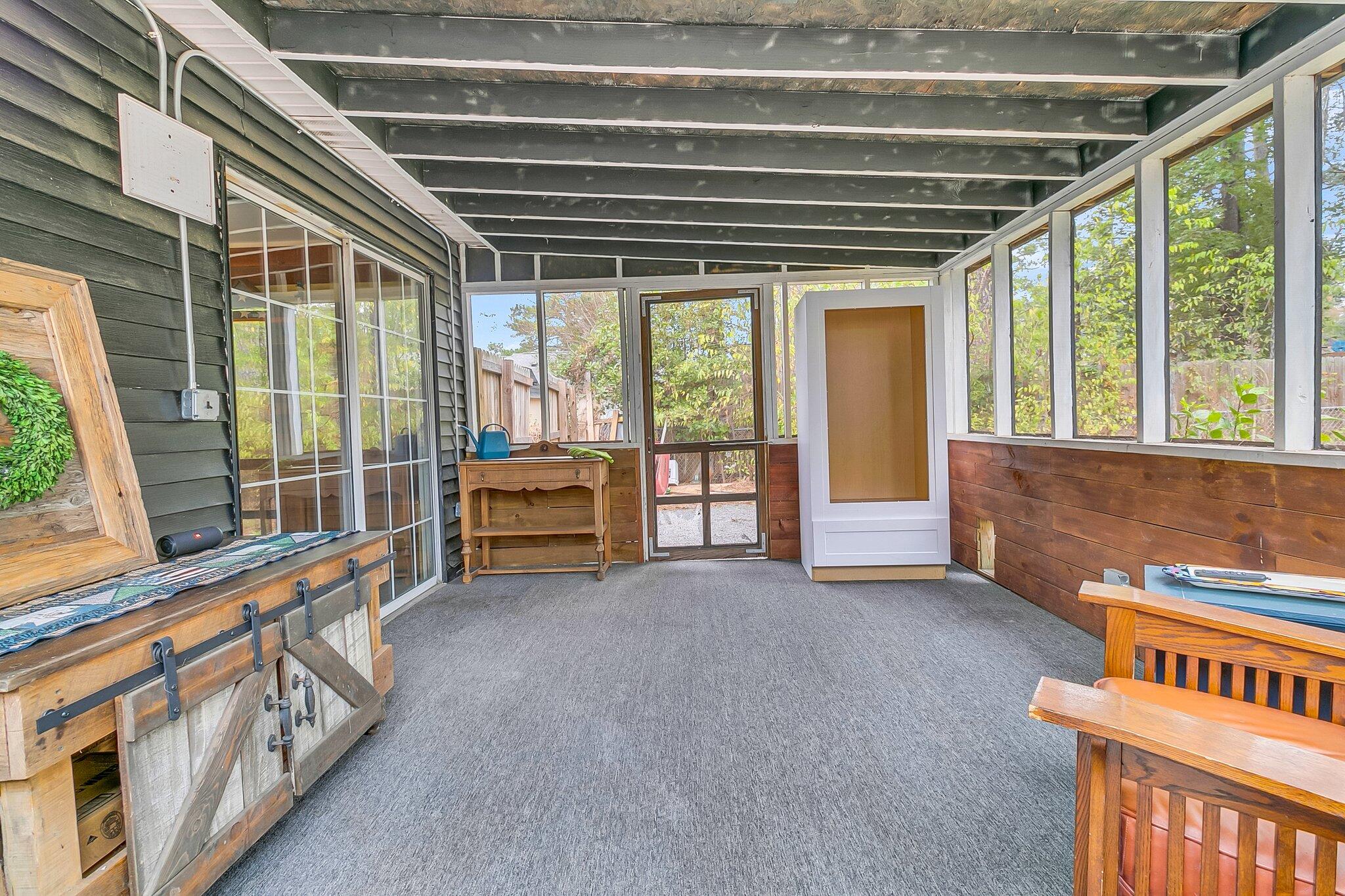 104 Tanager Street