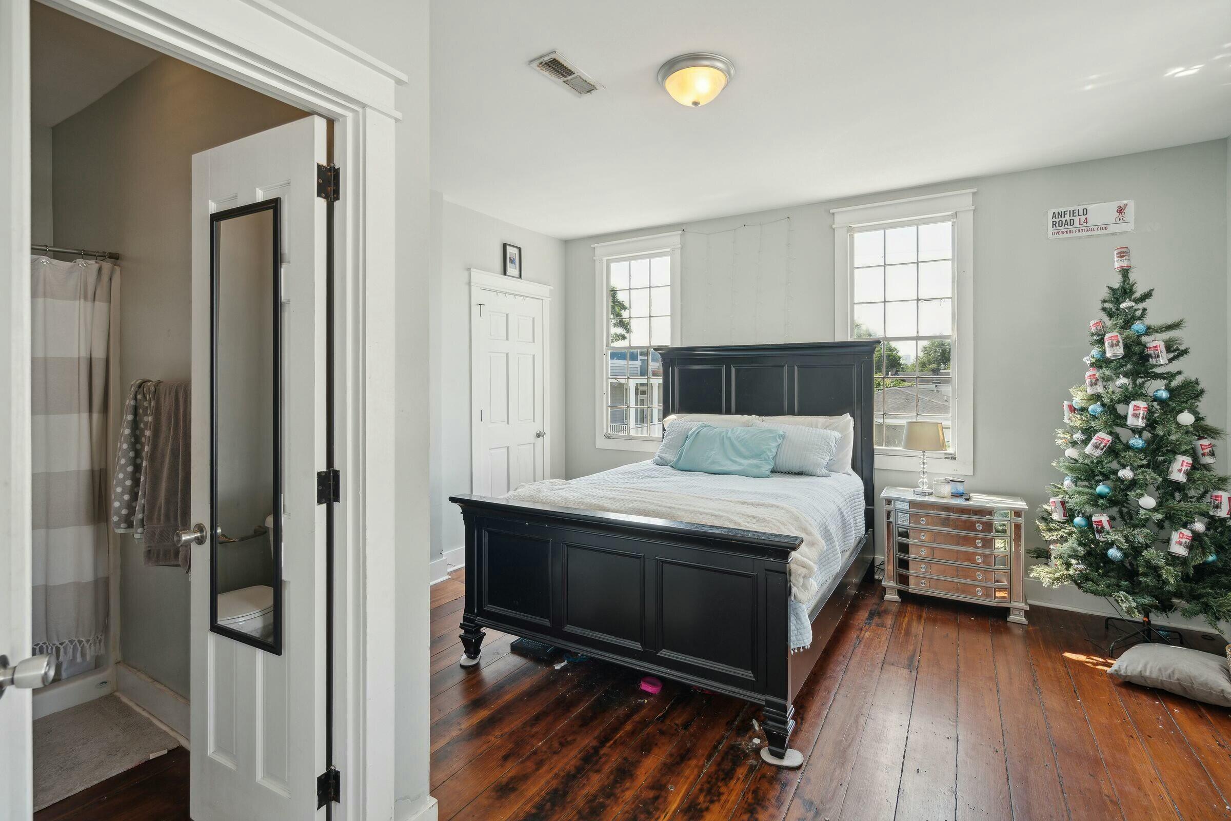 68 Amherst Street # D Unit: A, B, C, D, E