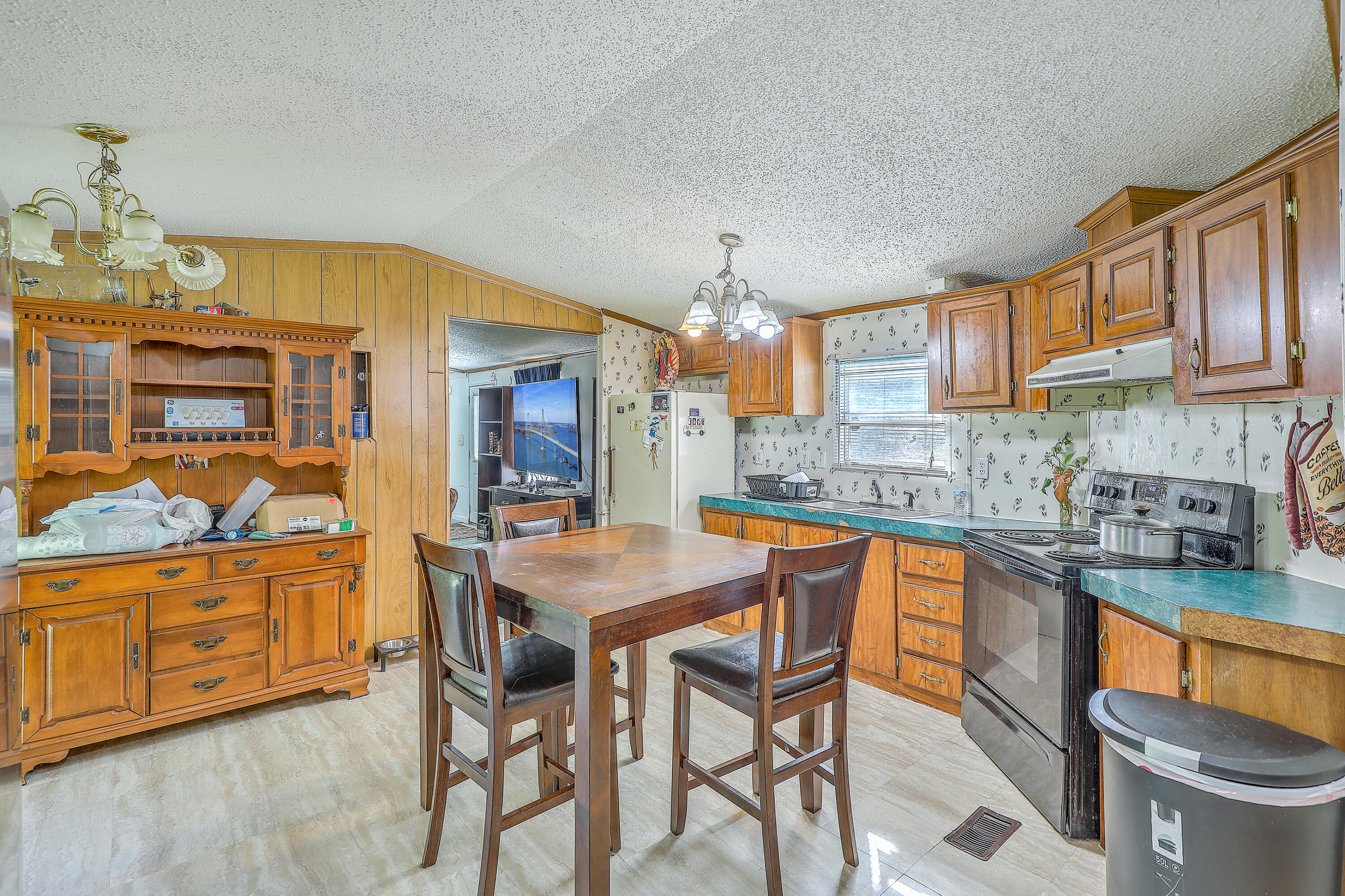 118 Rooster Lane