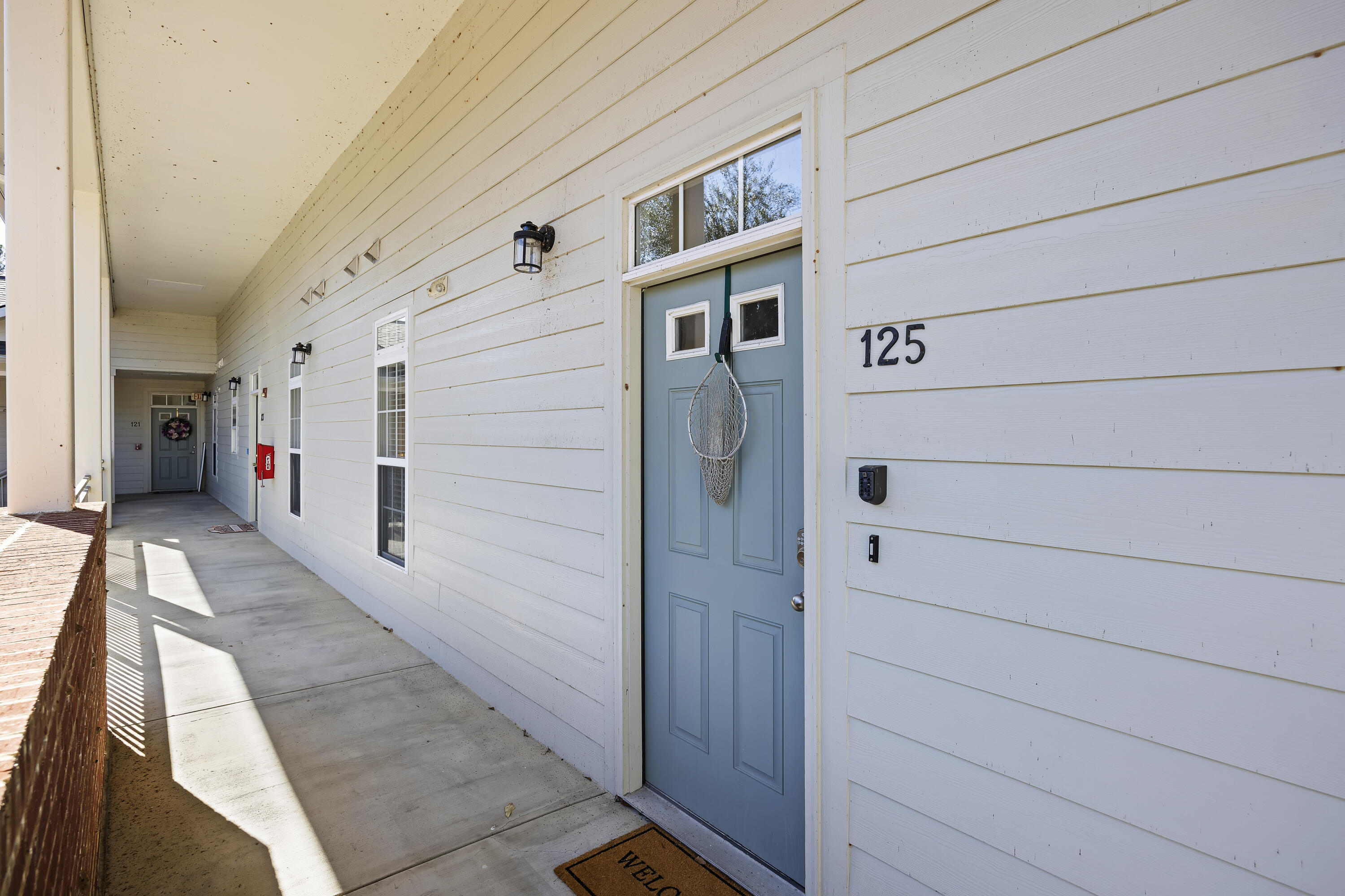 125 Ballard Lane