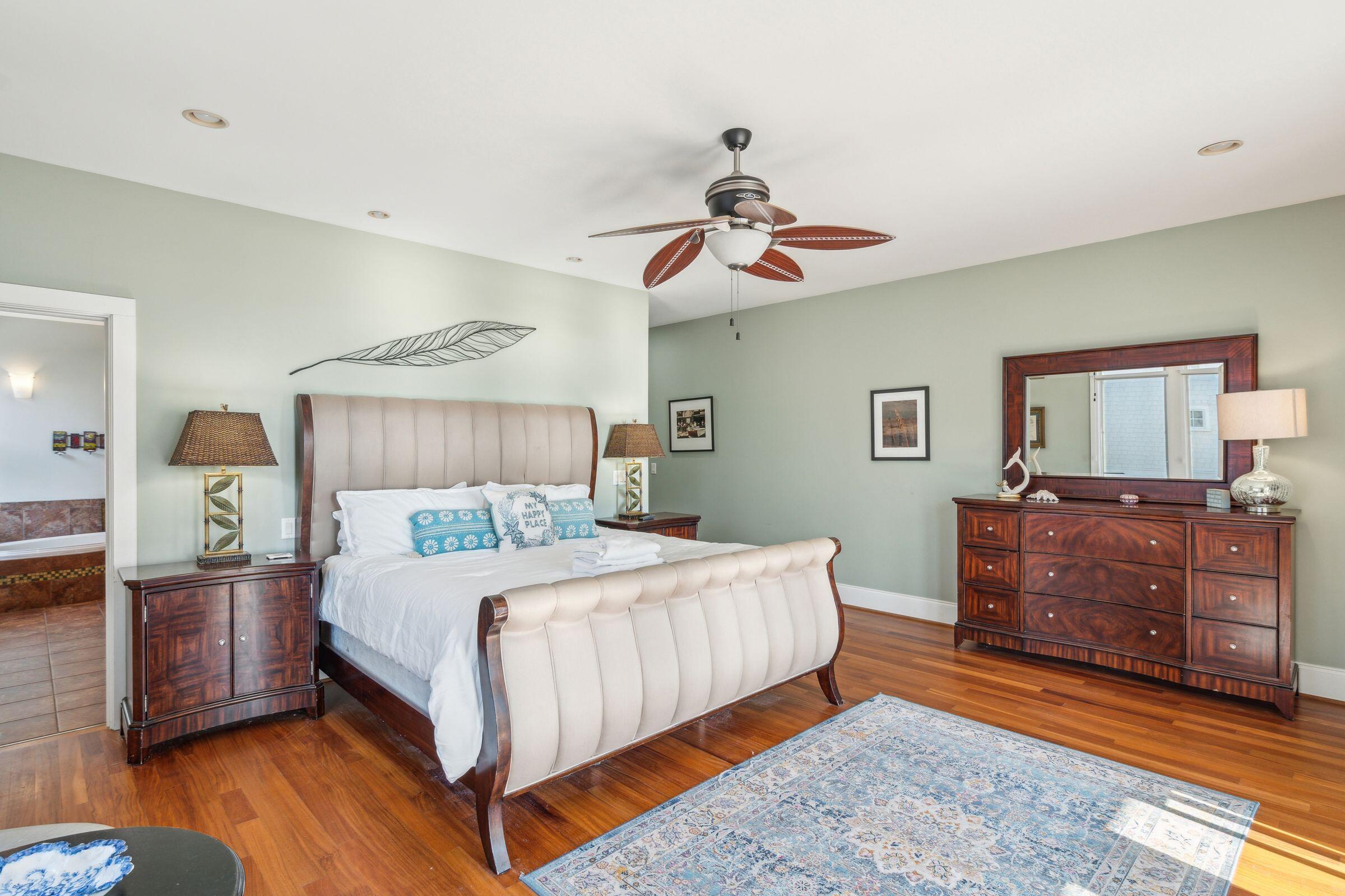 1681 E Ashley Avenue # B Unit: A & B
