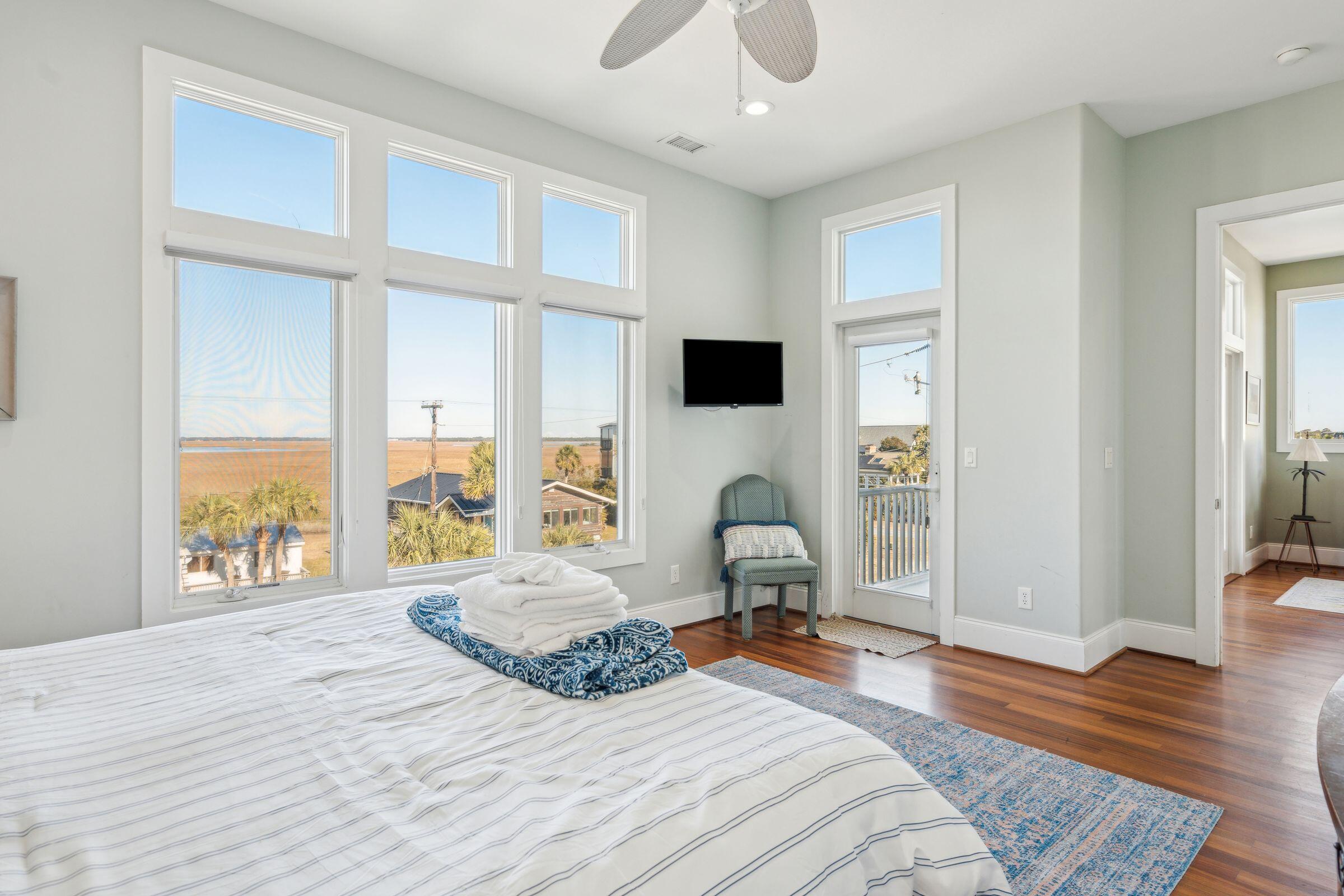 1681 E Ashley Avenue # B Unit: A & B