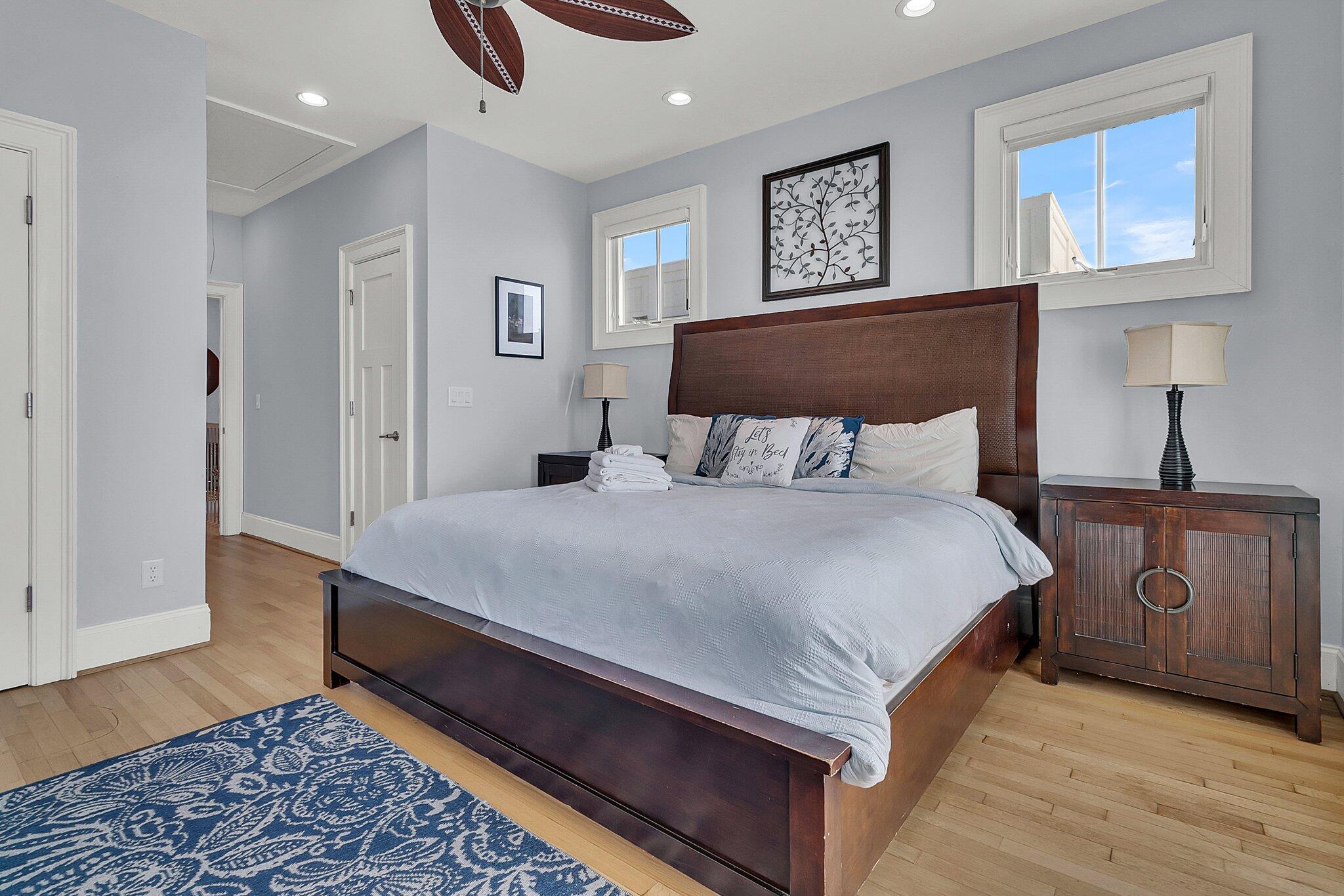 1681 E Ashley Avenue # B Unit: A & B