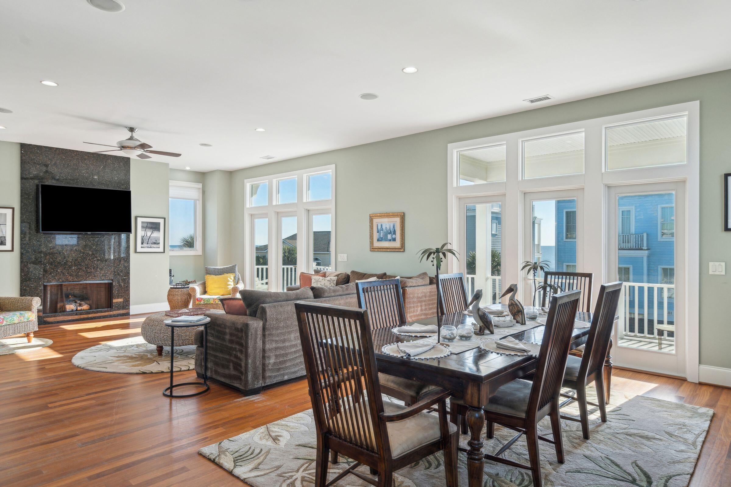 1681 E Ashley Avenue # B Unit: A & B