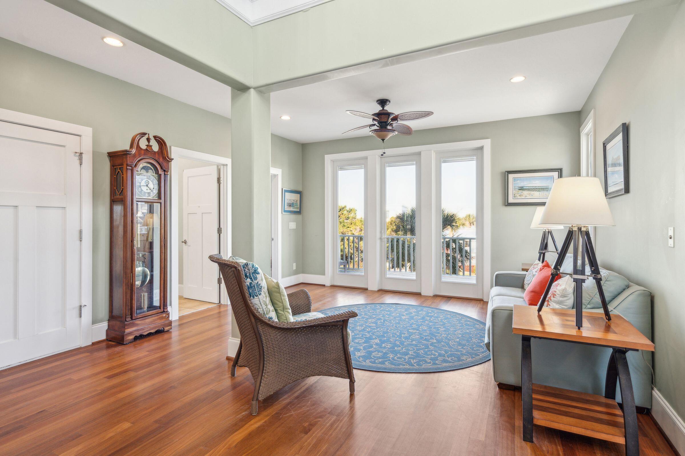 1681 E Ashley Avenue # B Unit: A & B