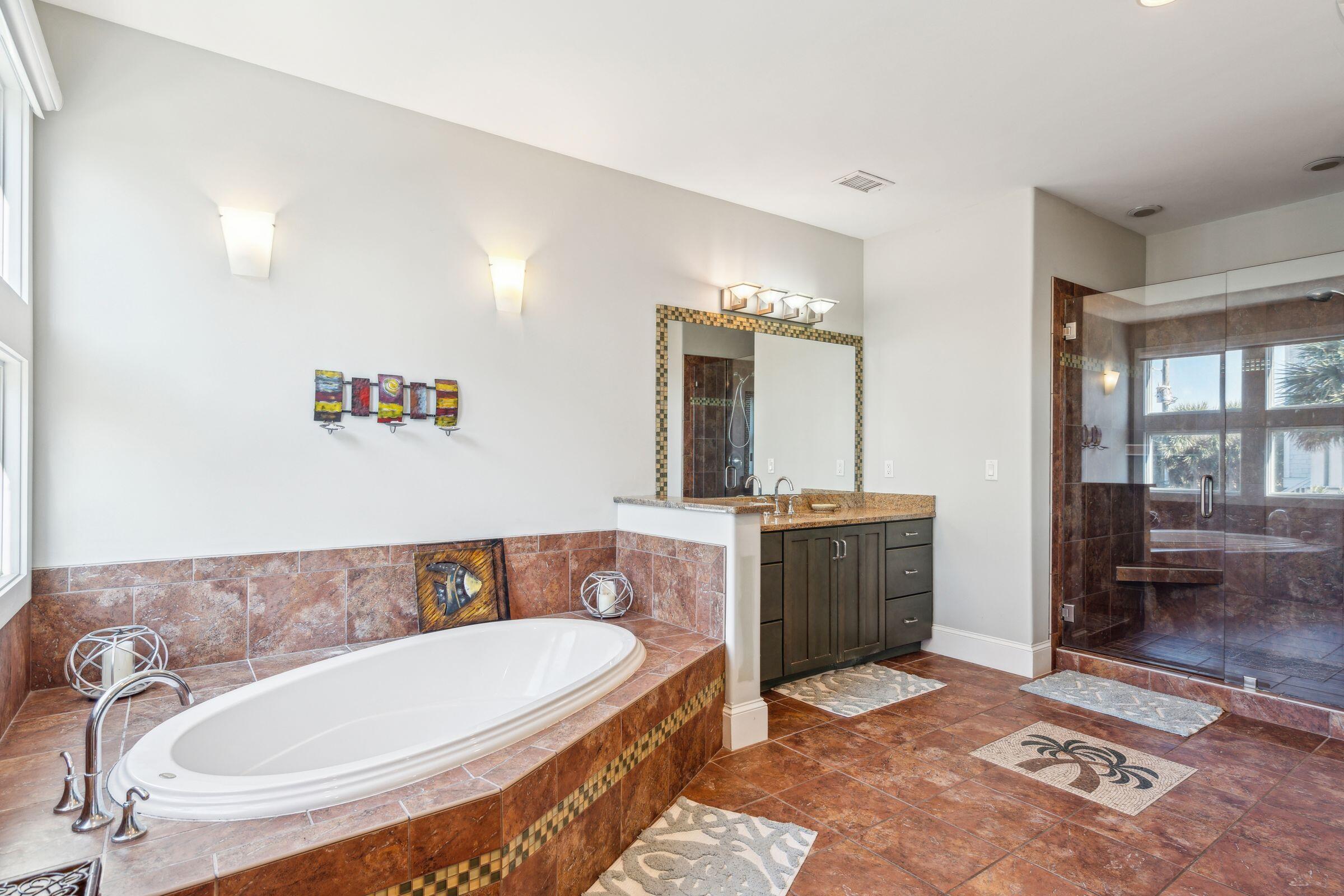 1681 E Ashley Avenue # B Unit: A & B