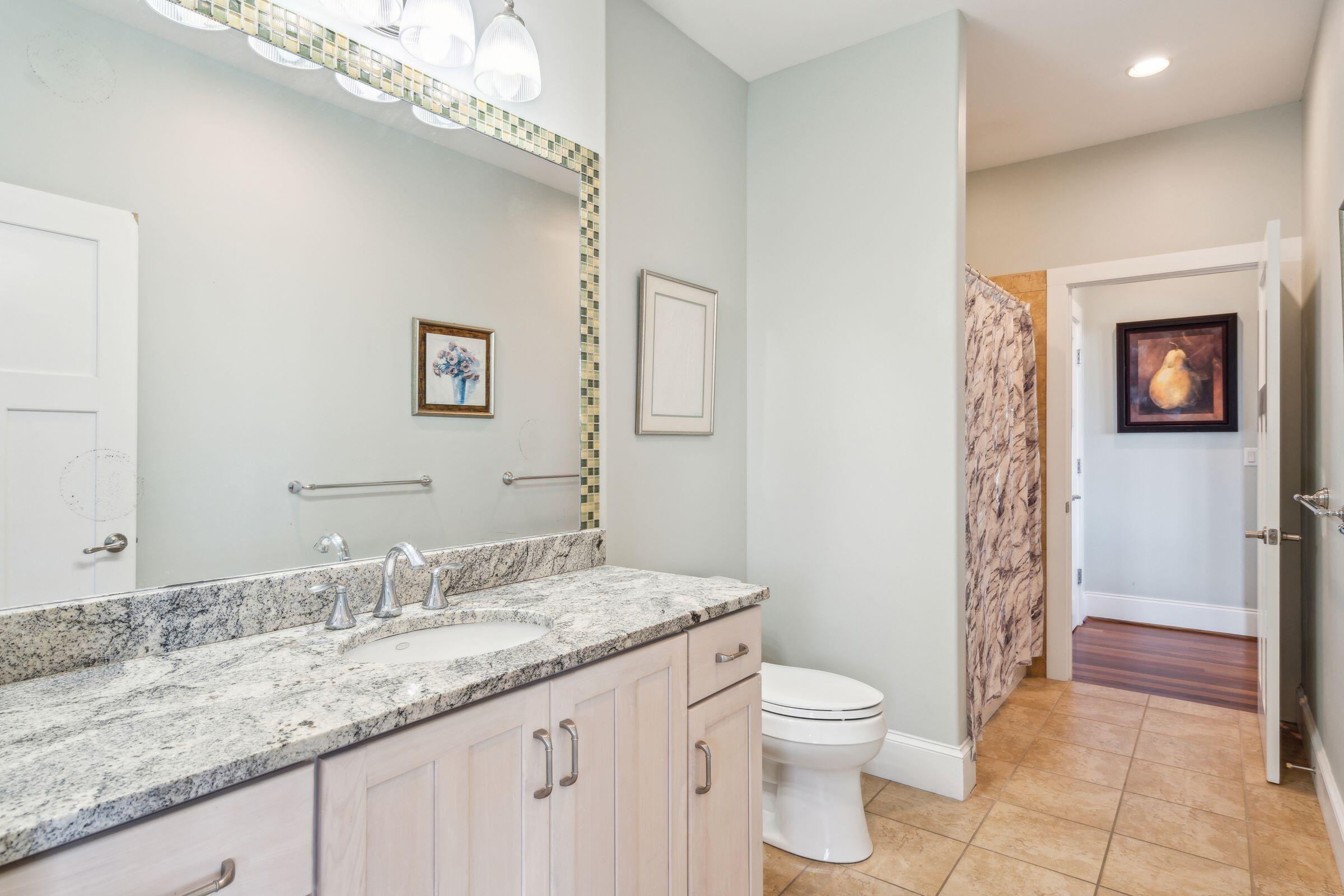 1681 E Ashley Avenue # B Unit: A & B