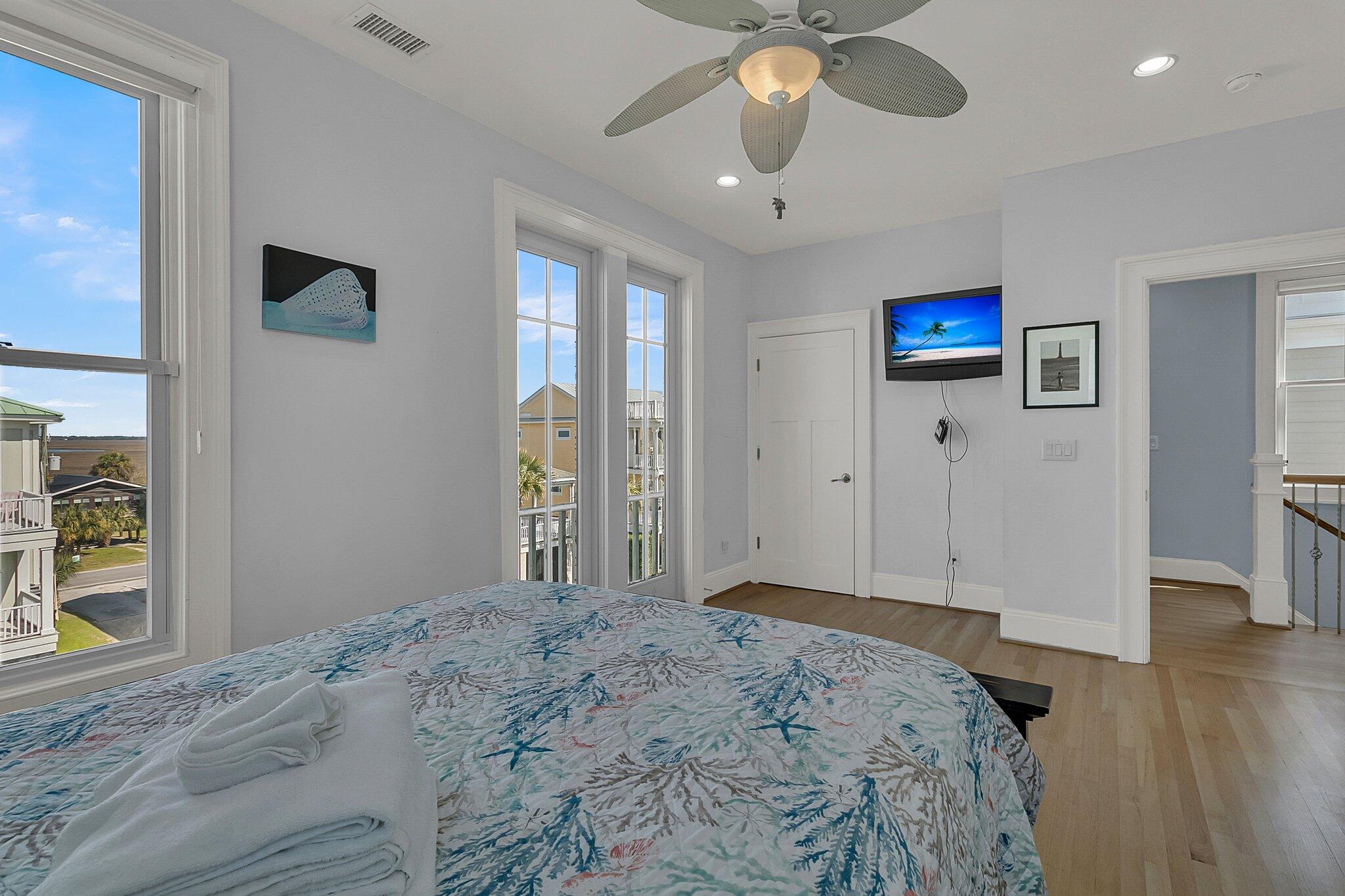 1681 E Ashley Avenue # B Unit: A & B