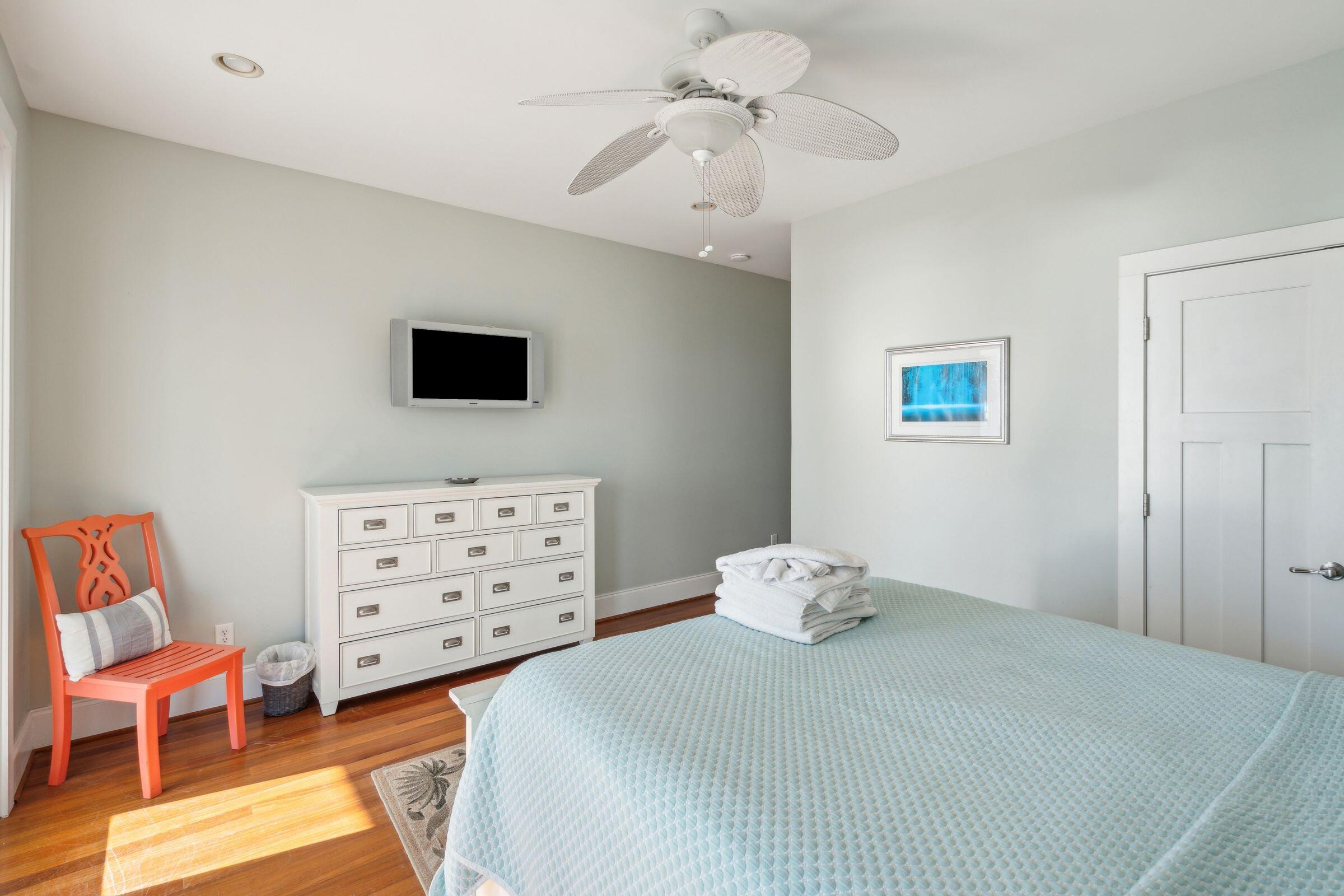1681 E Ashley Avenue # B Unit: A & B