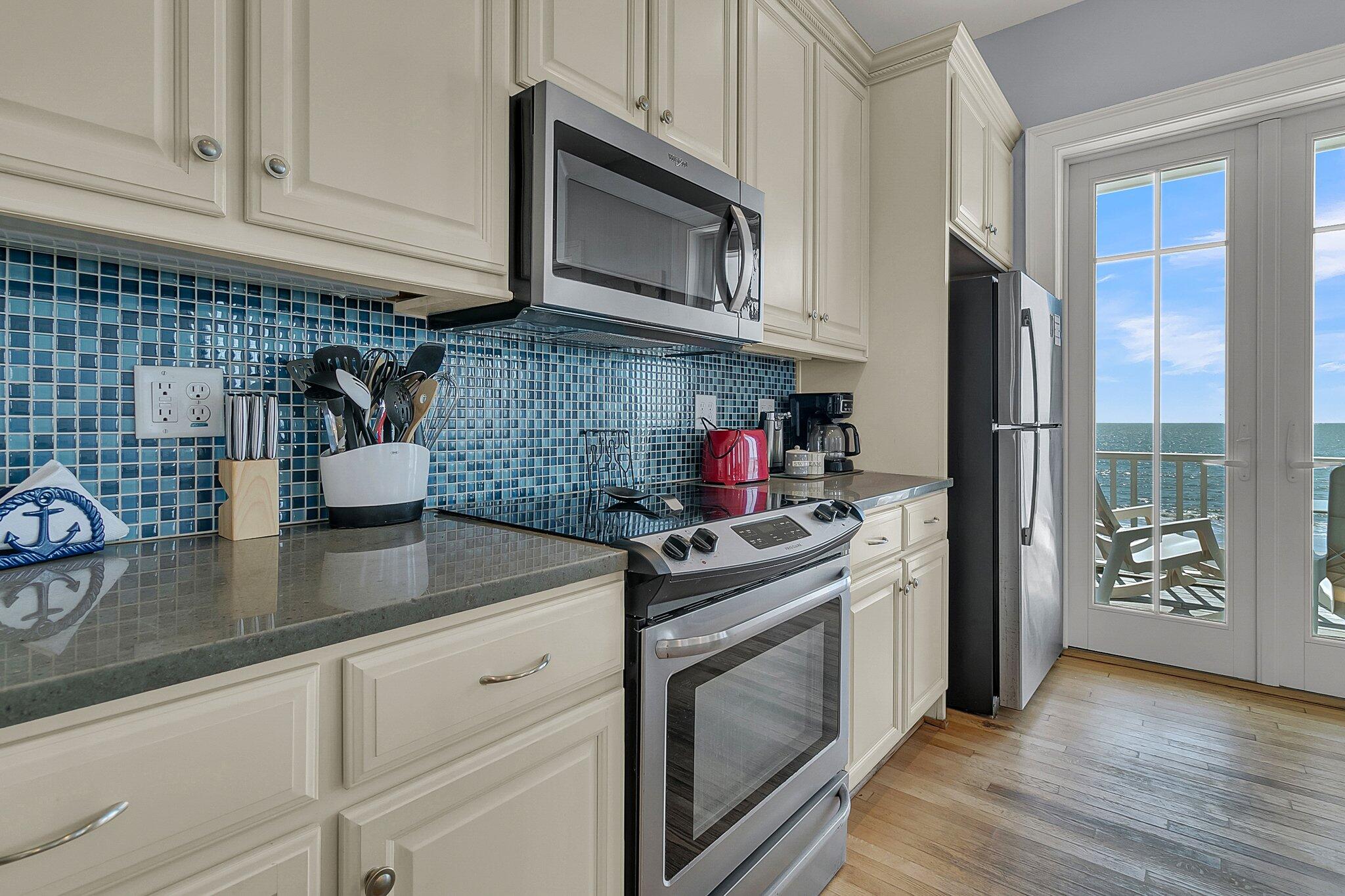 1681 E Ashley Avenue # B Unit: A & B
