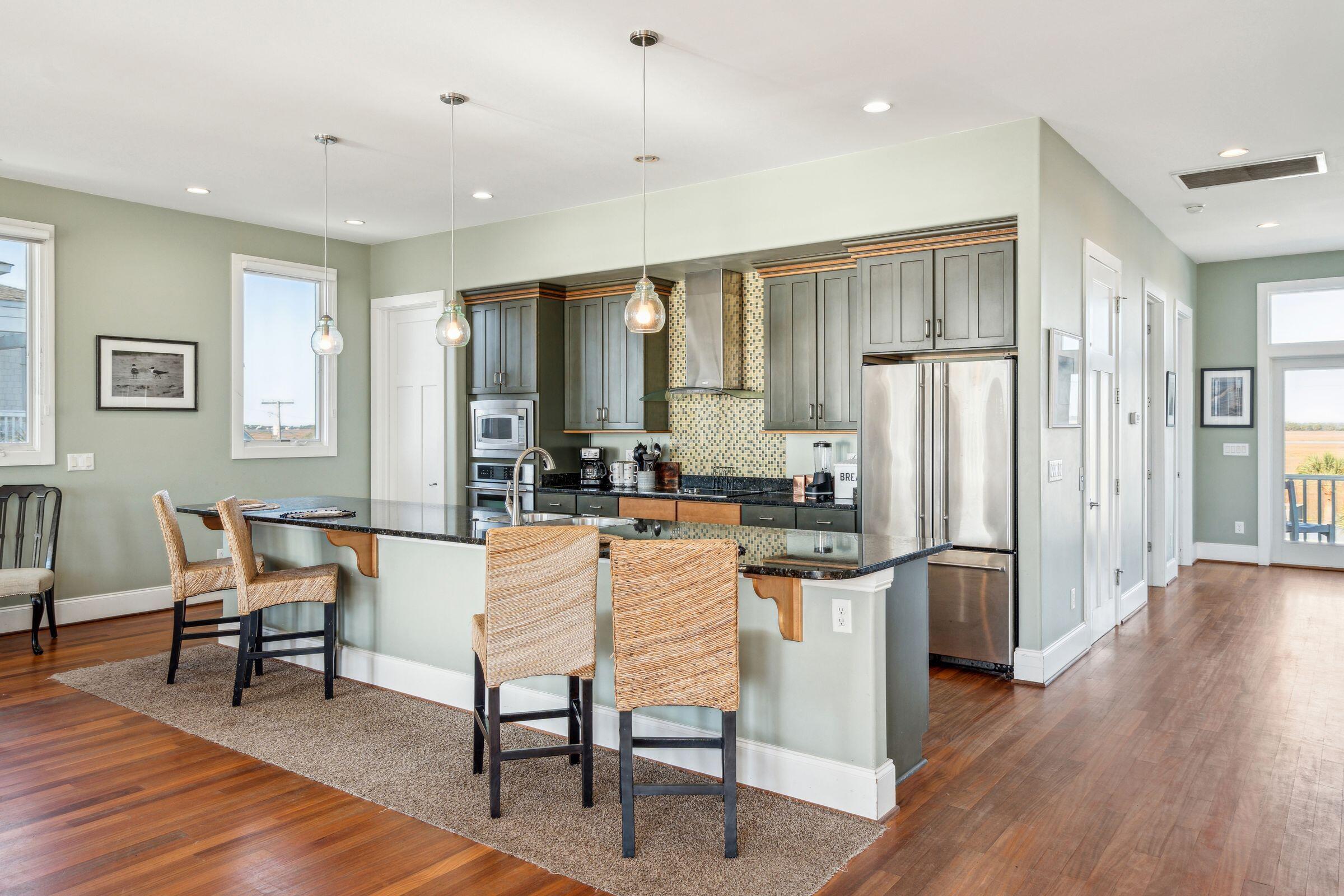 1681 E Ashley Avenue # B Unit: A & B