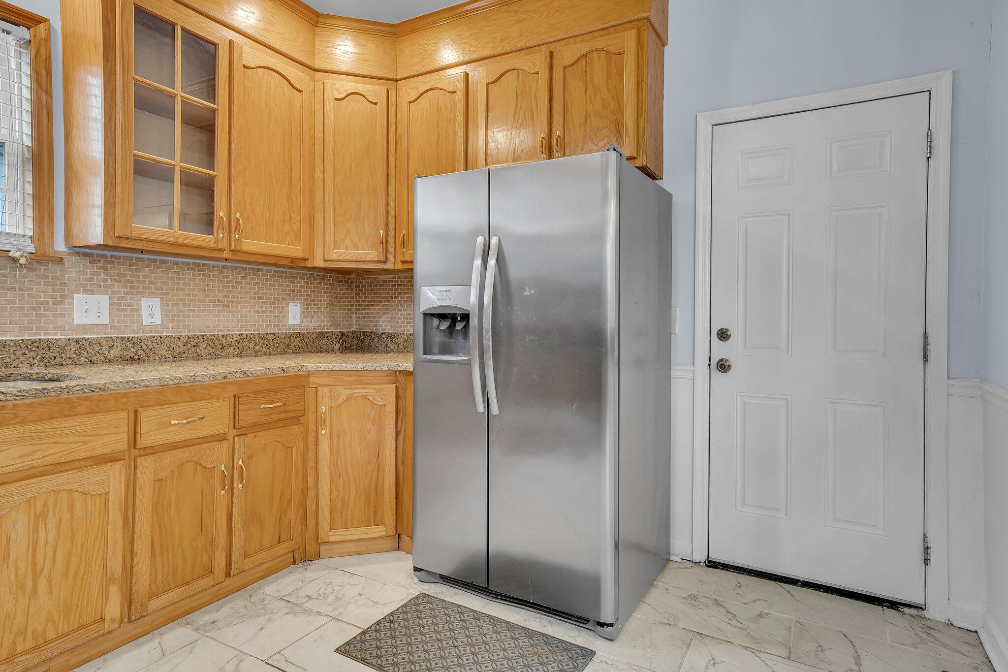 1626 Seloris Court