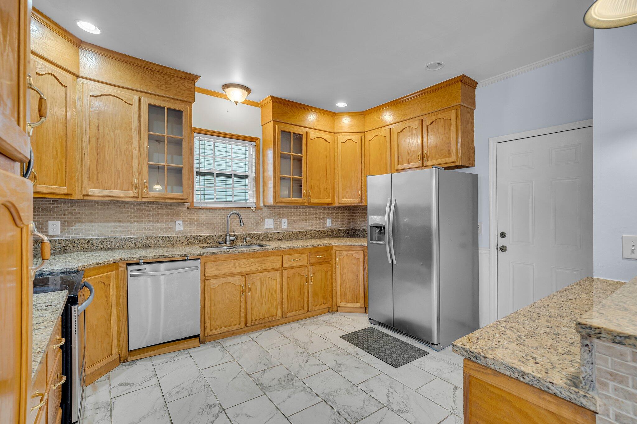 1626 Seloris Court