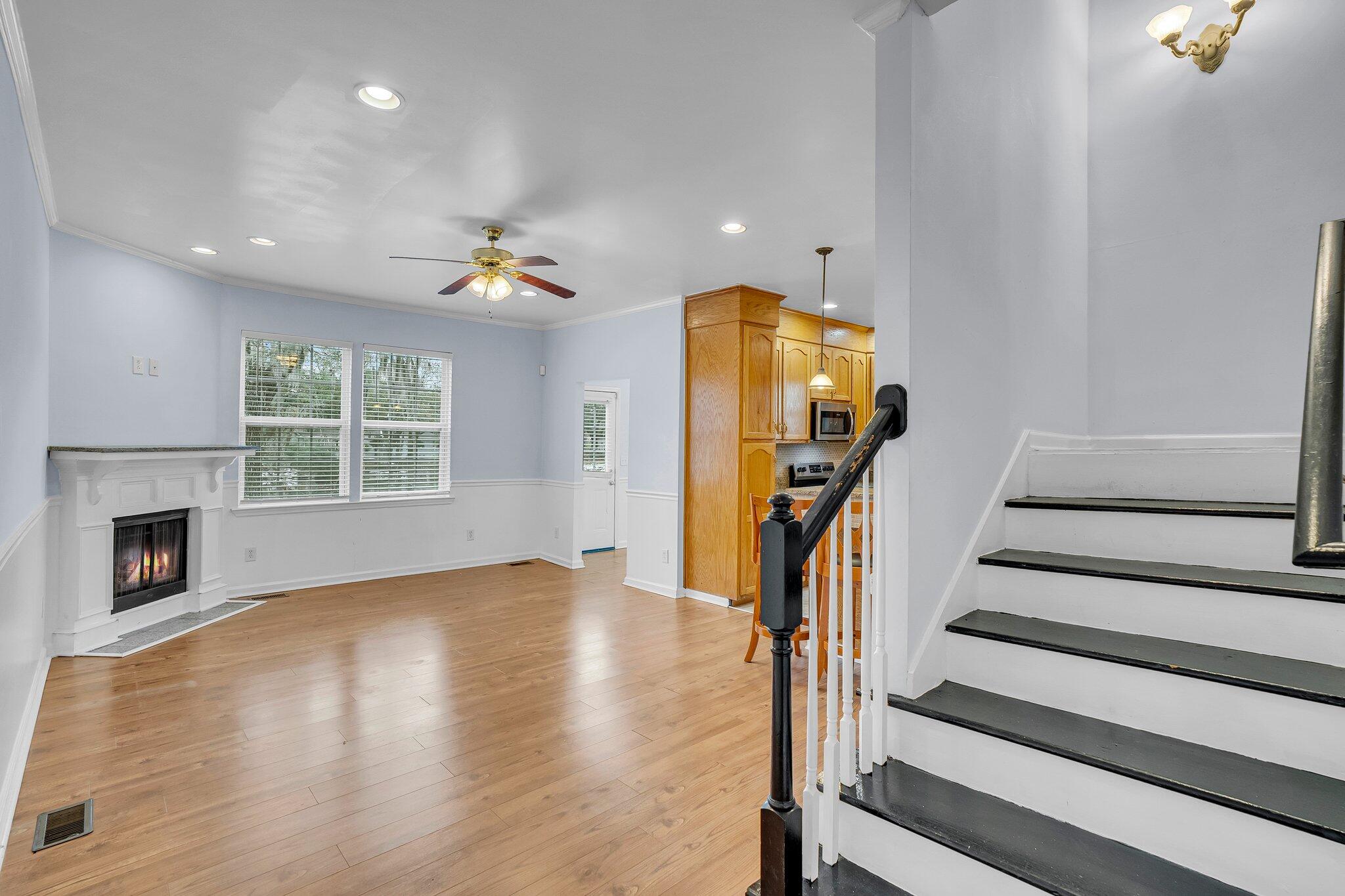1626 Seloris Court