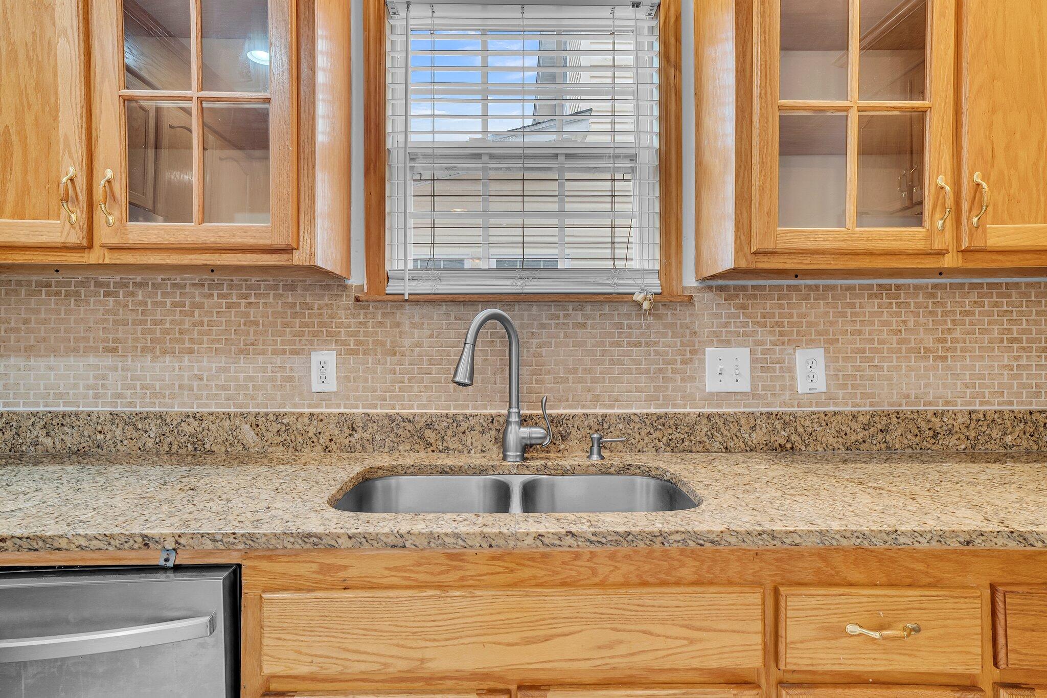 1626 Seloris Court