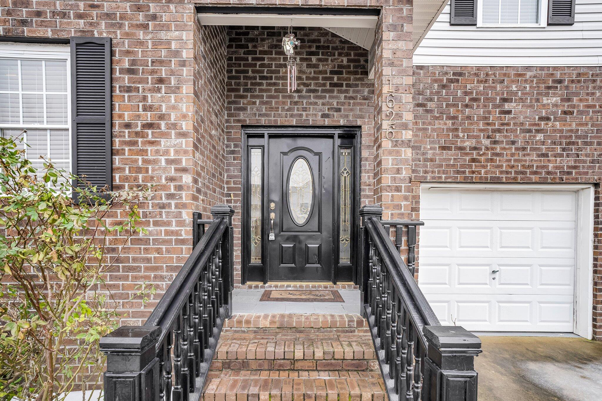 1626 Seloris Court