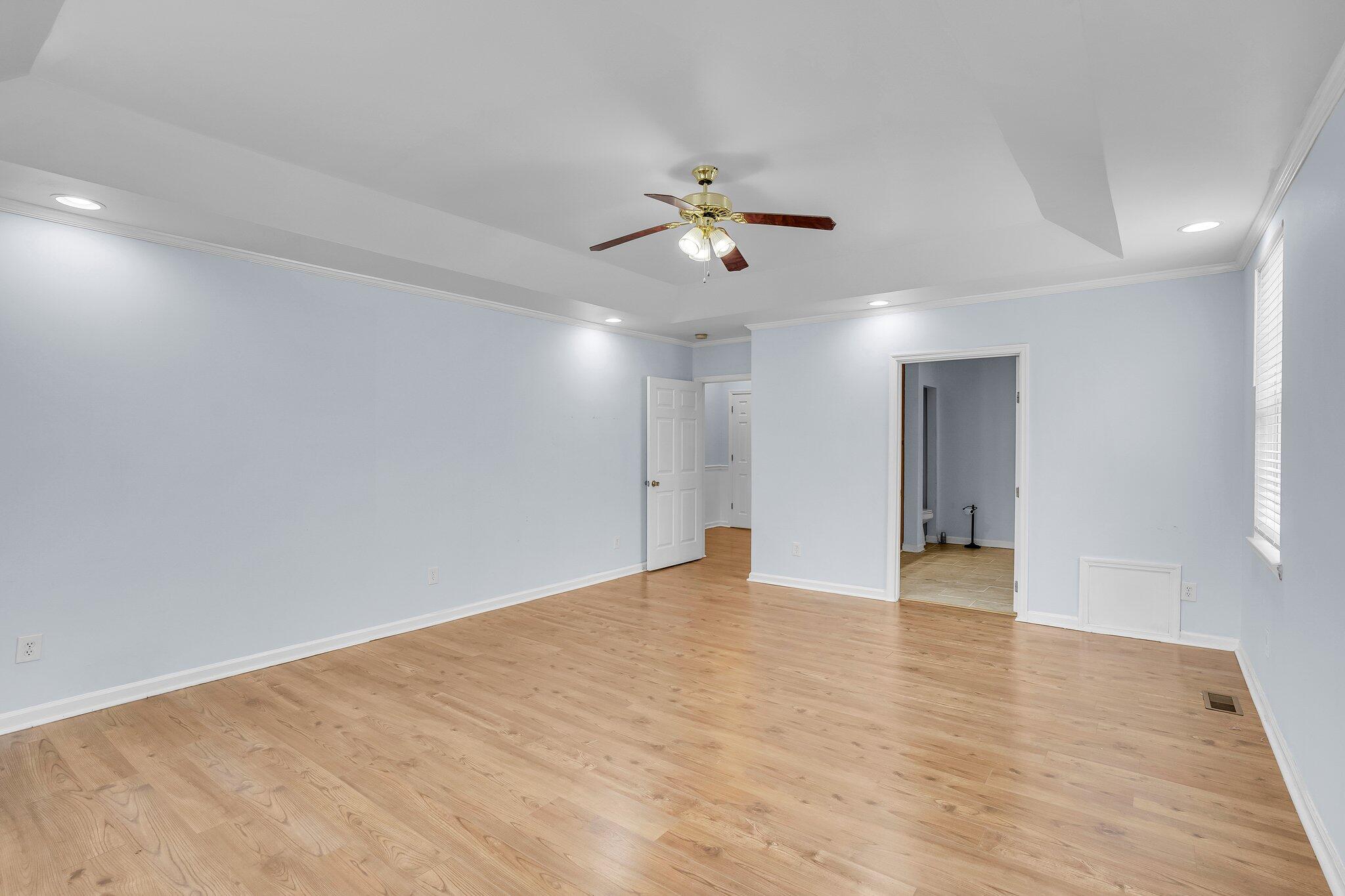 1626 Seloris Court