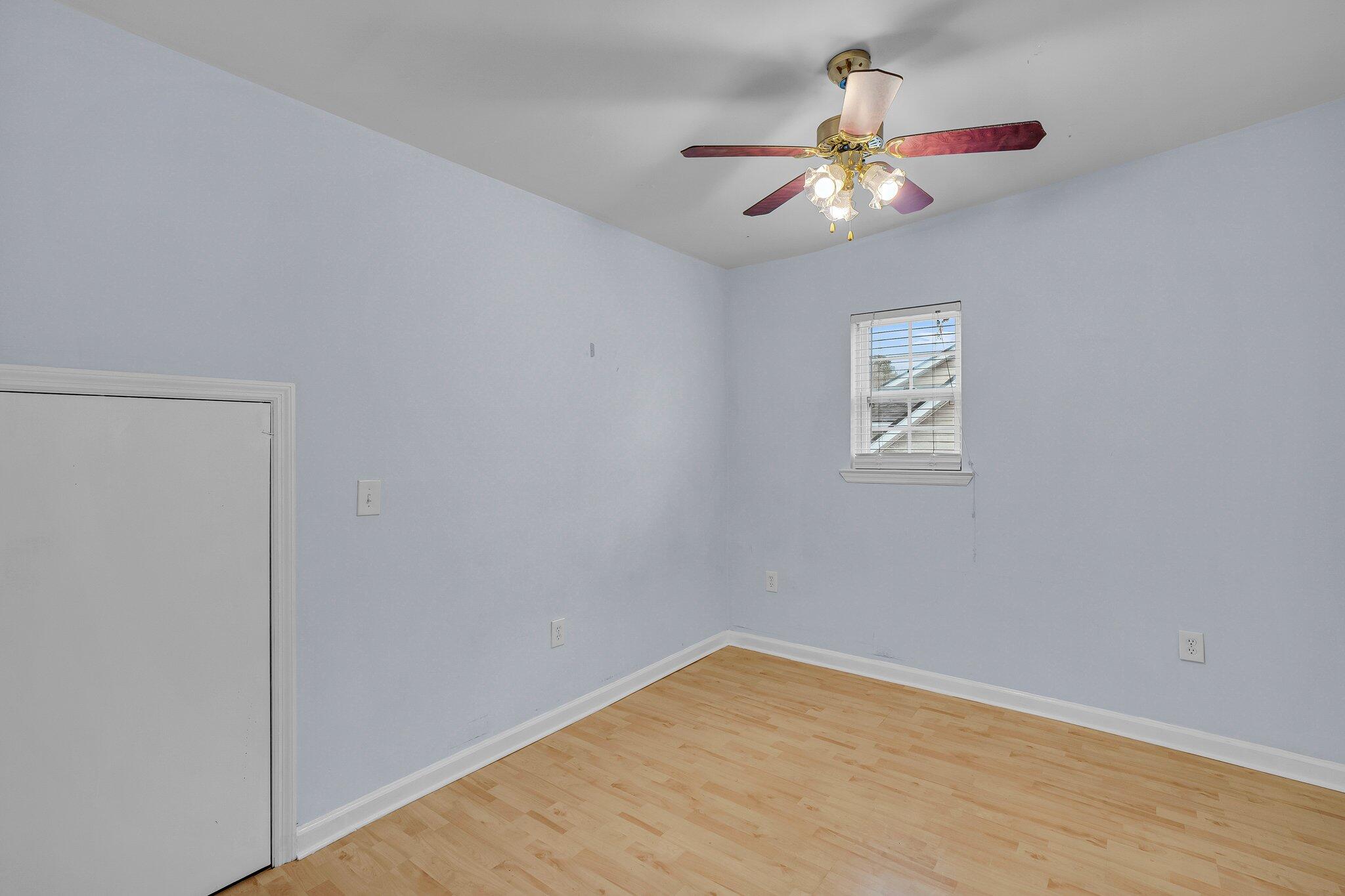 1626 Seloris Court