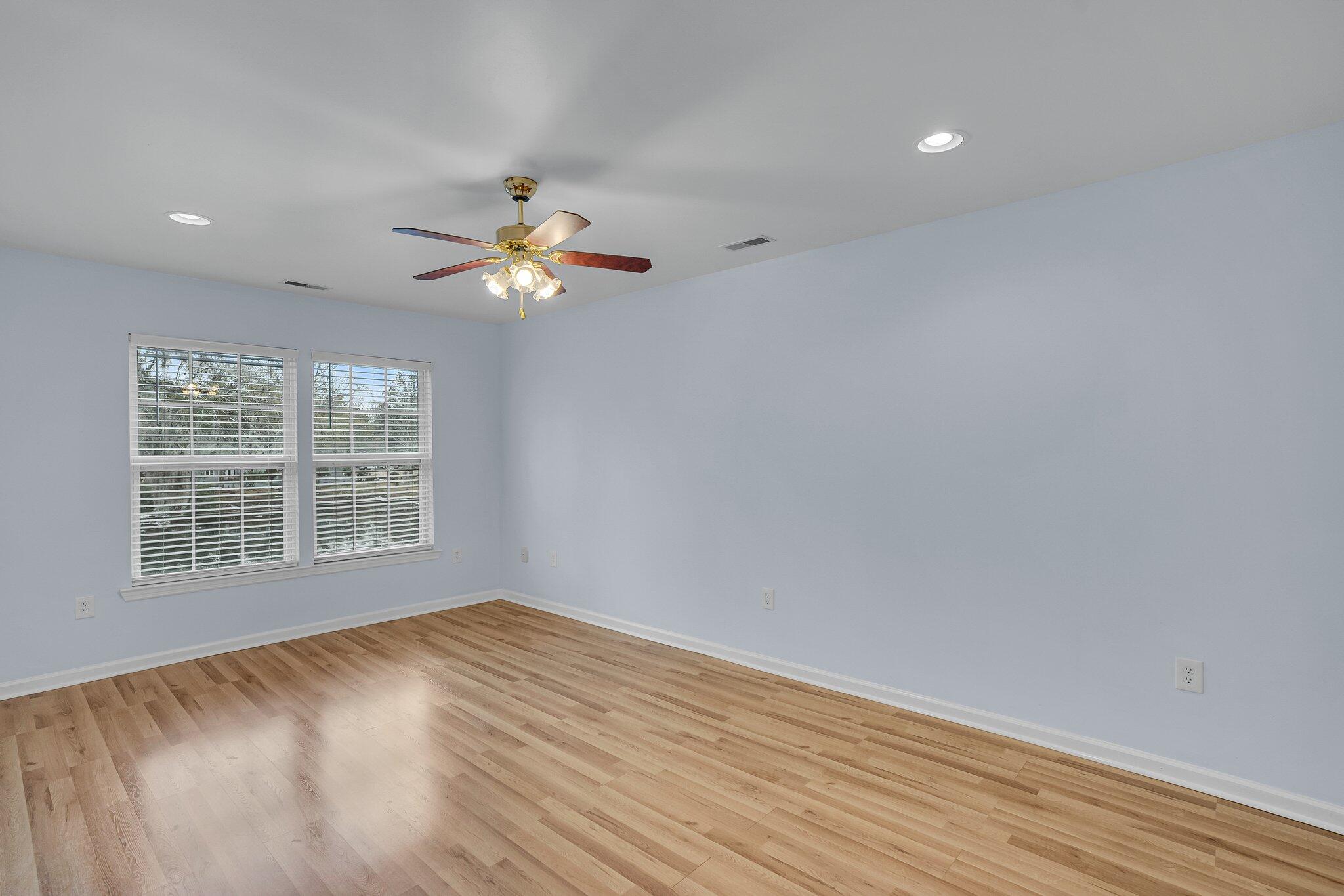 1626 Seloris Court
