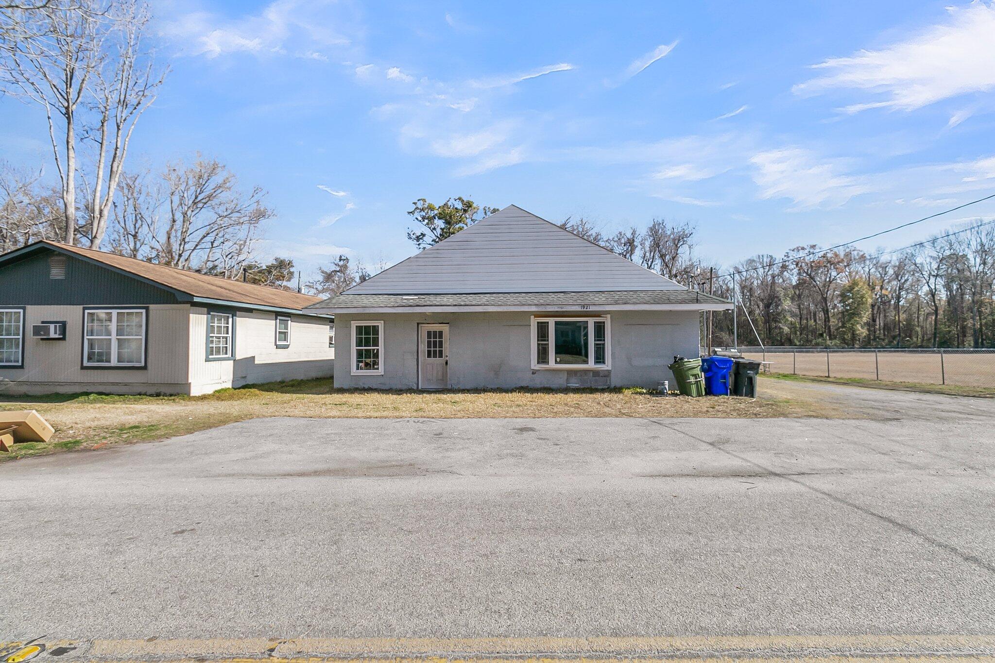 1921 Ferguson Road