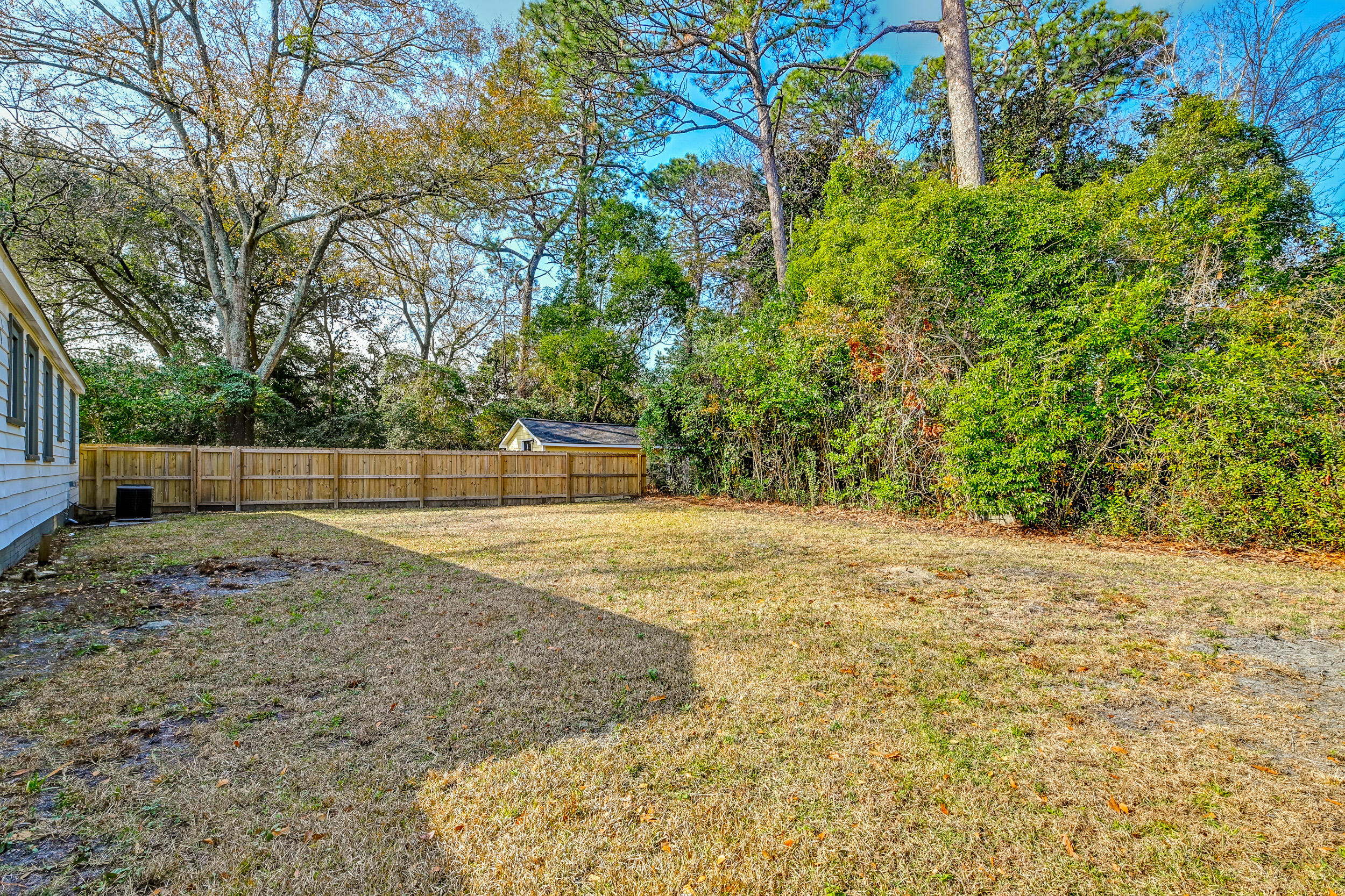 1204 Vienna Woods Road