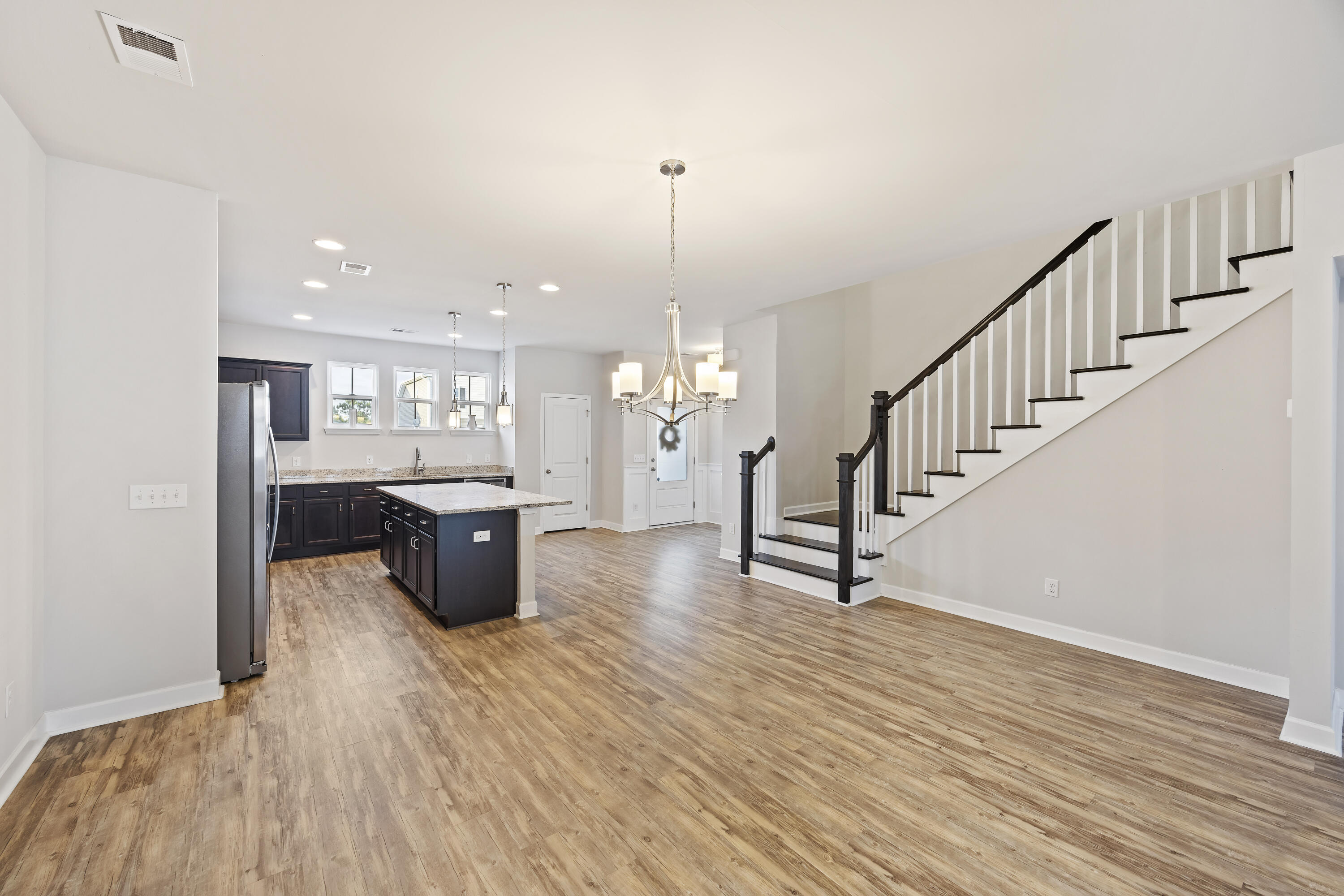 612 Mclernon Trace
