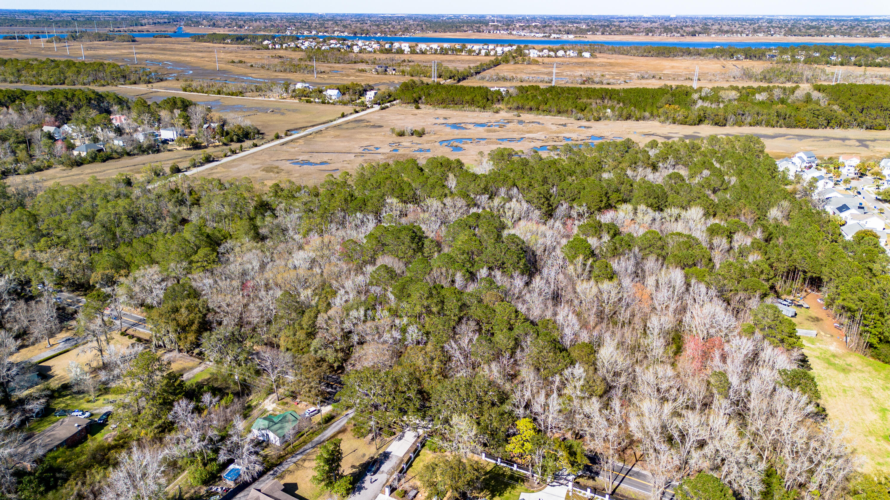 1527 River Road