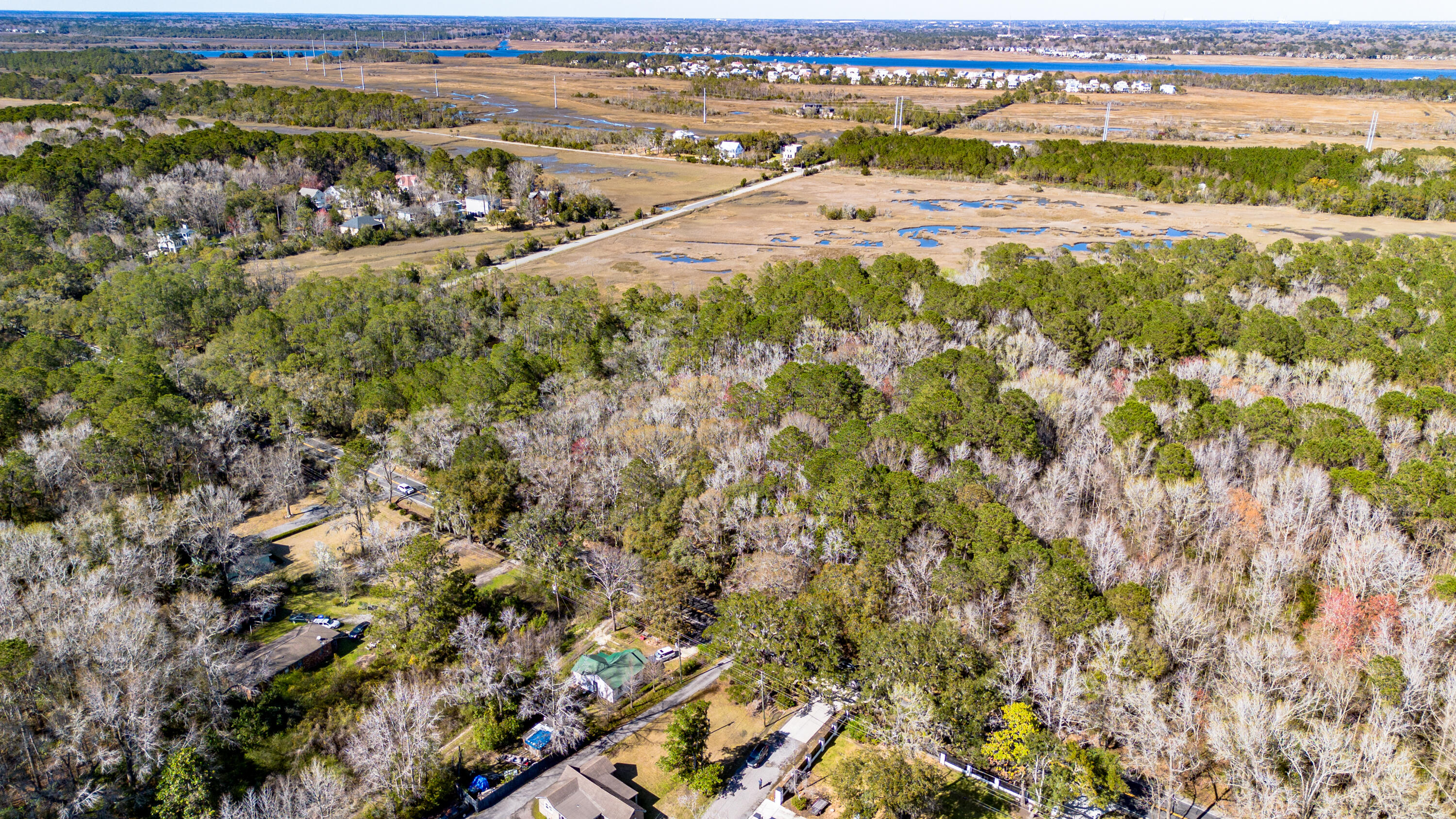 1527 River Road