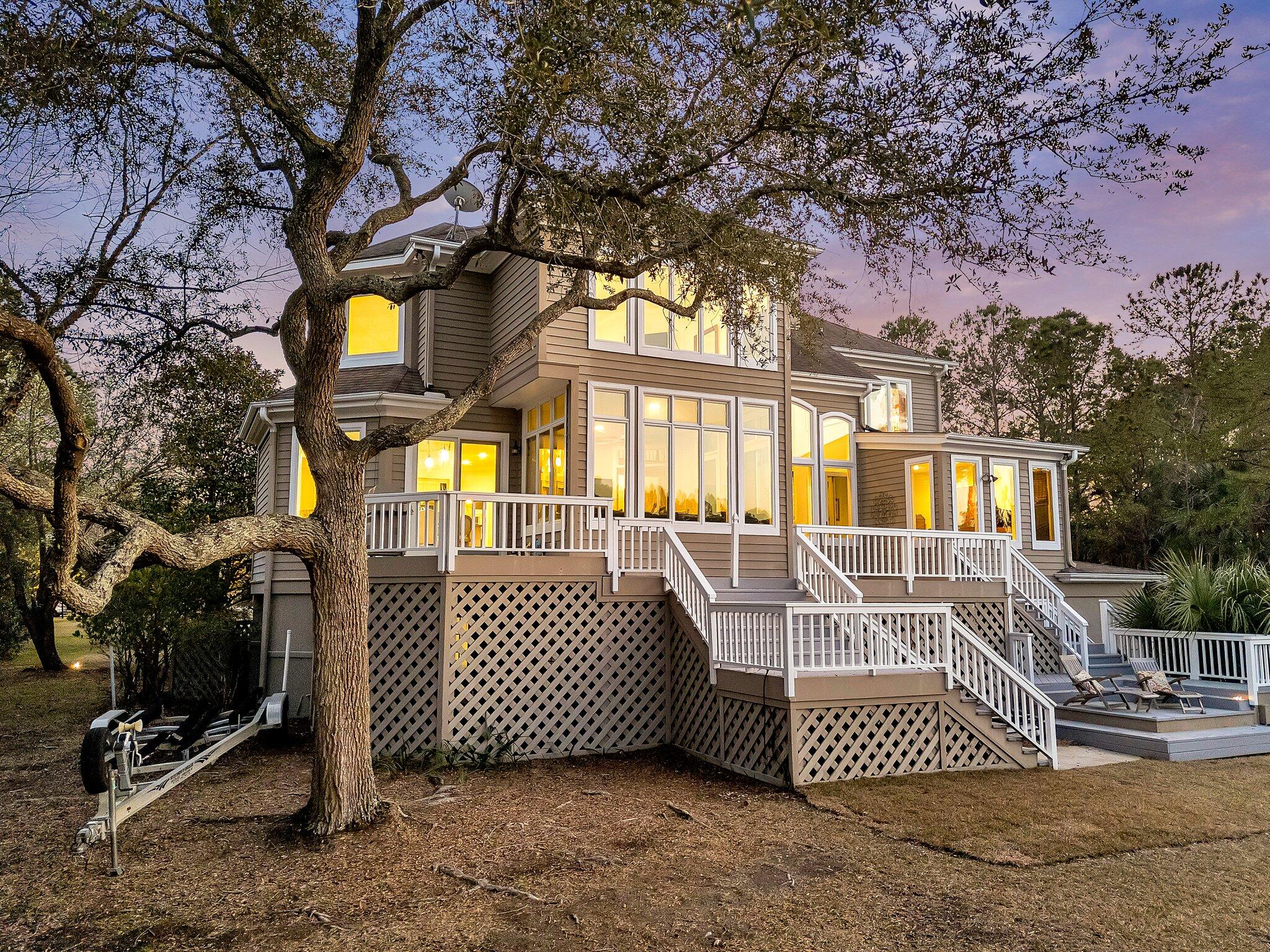 4051 Colonel Vanderhorst Circle