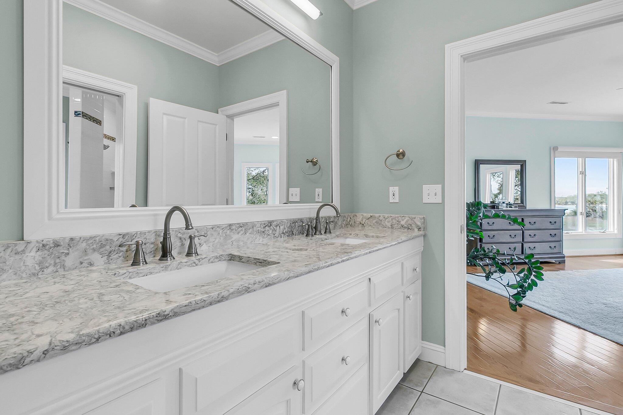 4051 Colonel Vanderhorst Circle