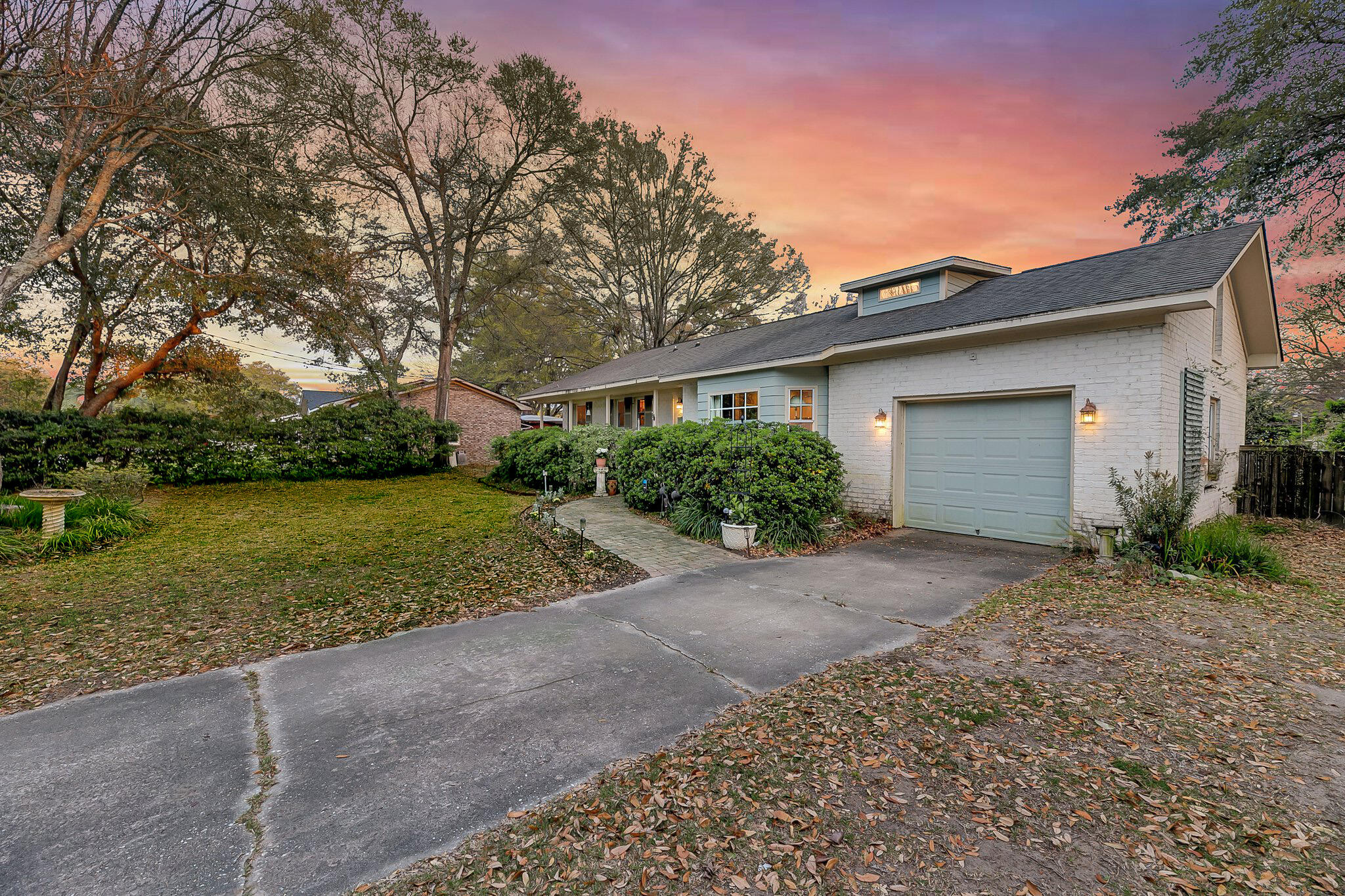 633 Schooner Road