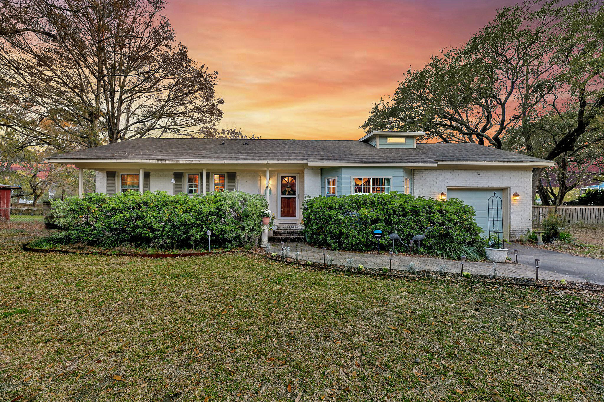 633 Schooner Road