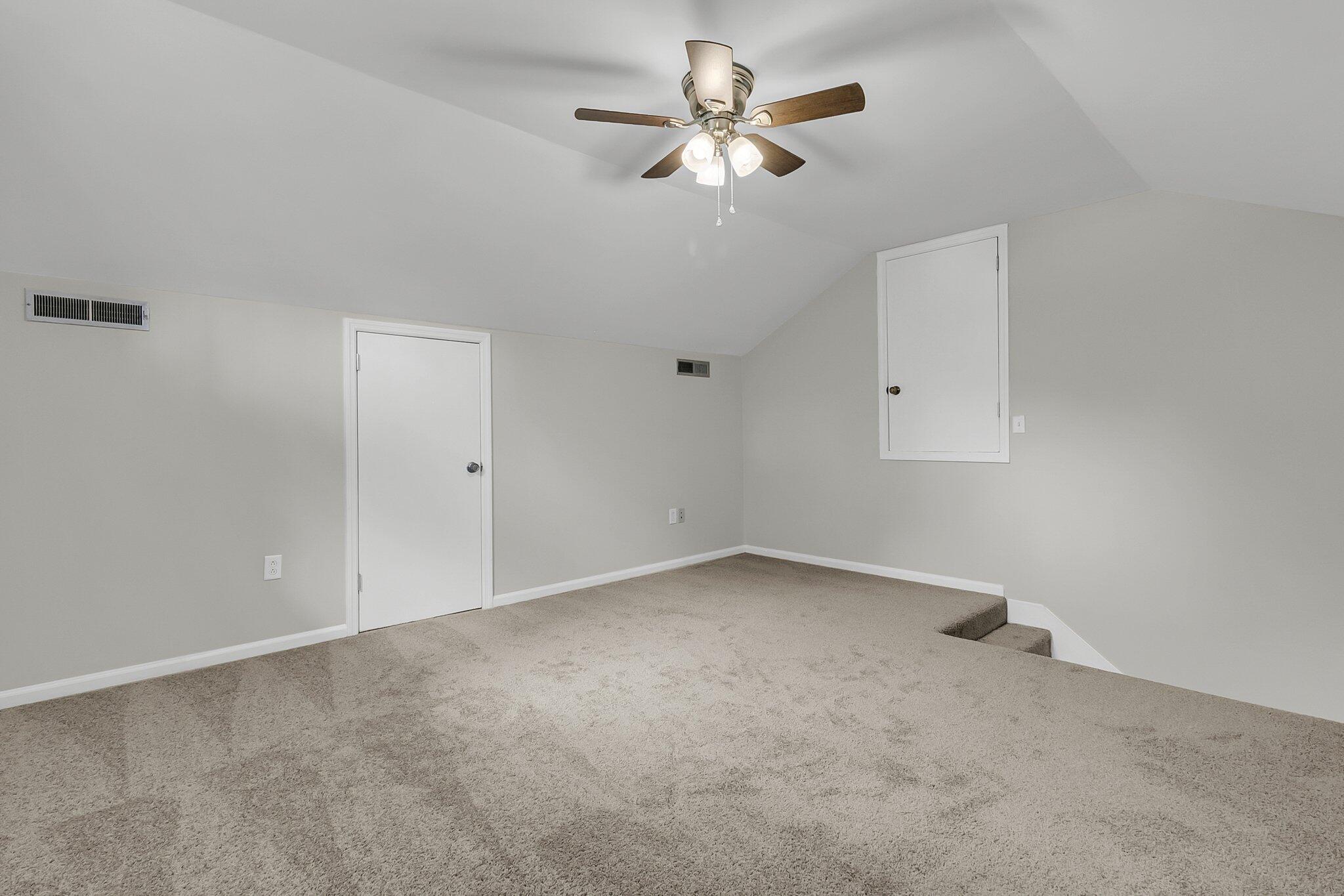 811 E Estates Boulevard