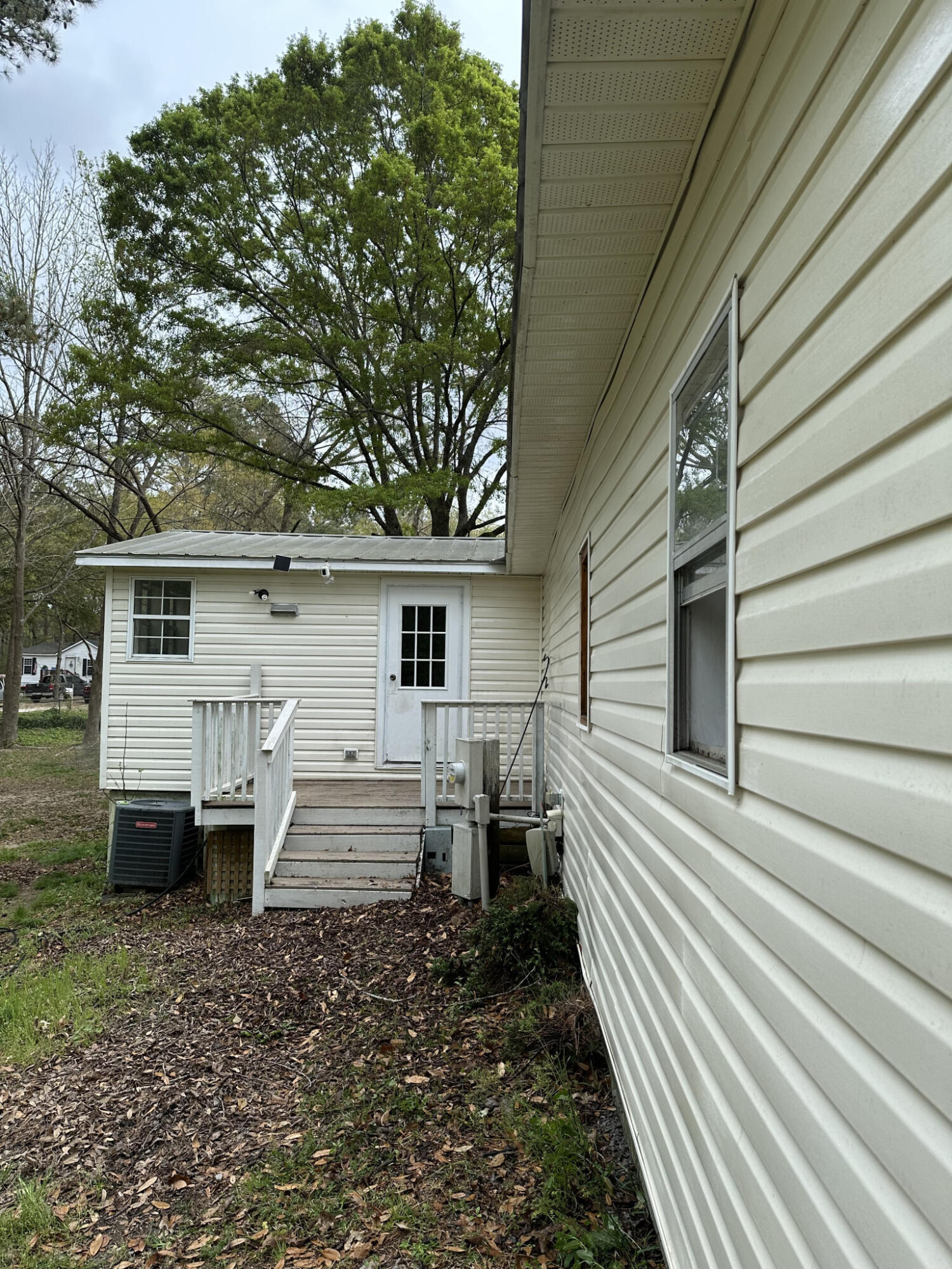 334 E Poplar Branch Drive