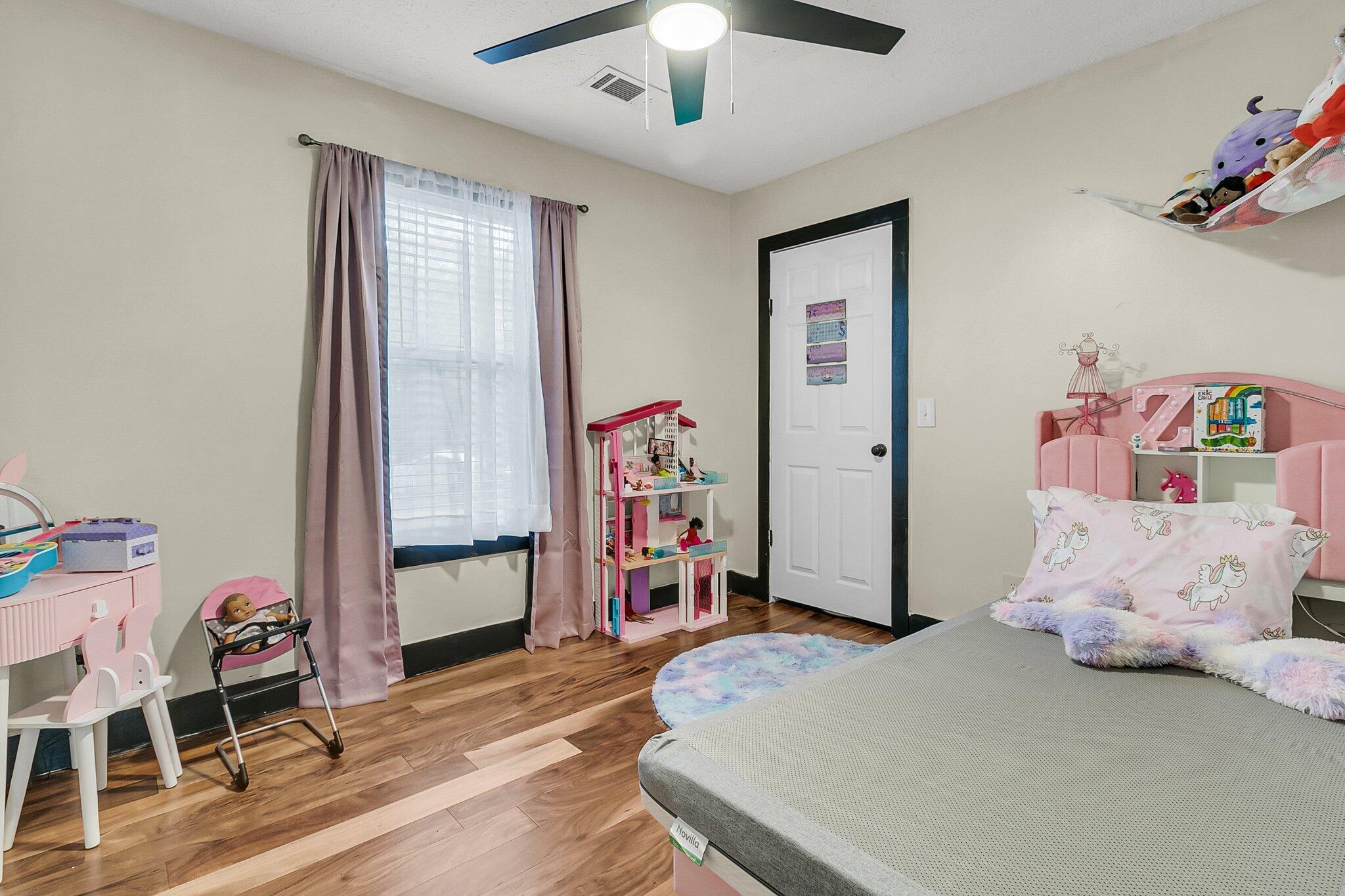 1628 Point Park Drive