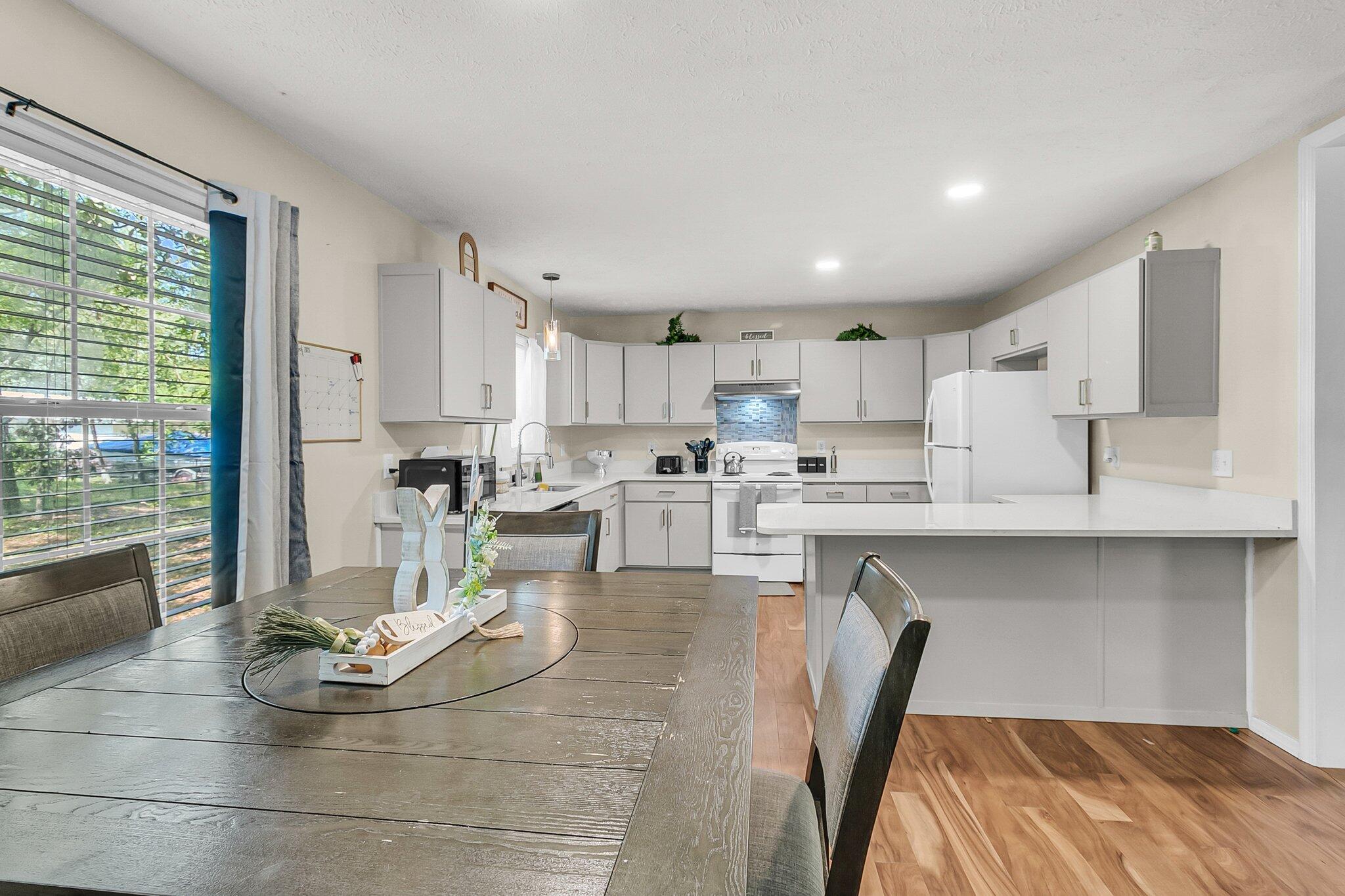 1628 Point Park Drive