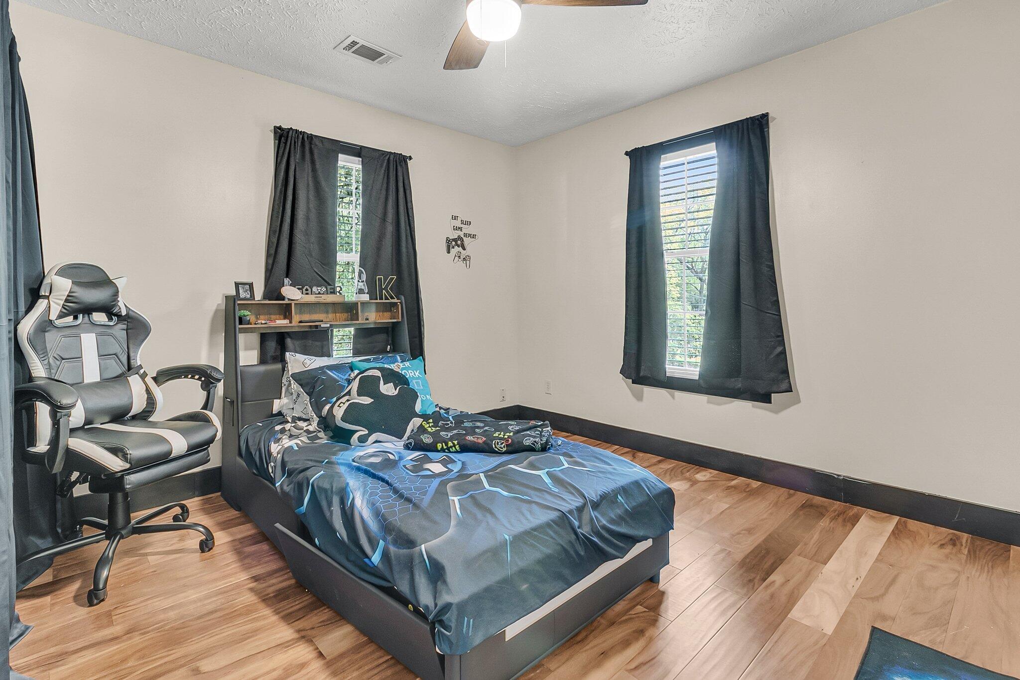 1628 Point Park Drive