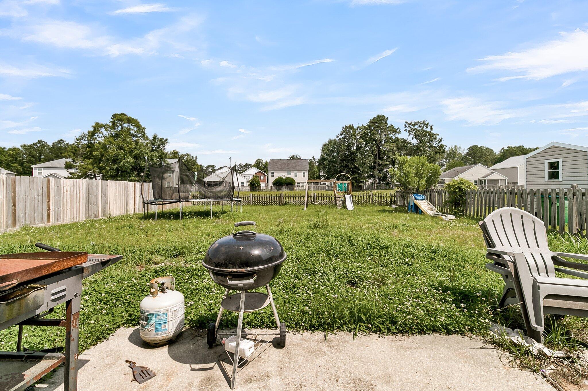 1516 Mandarin Court