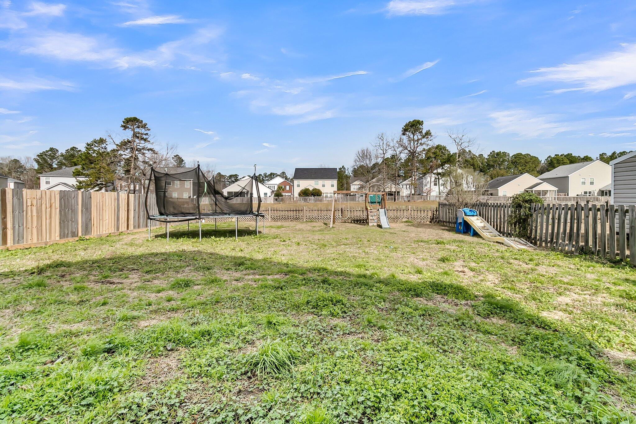 1516 Mandarin Court