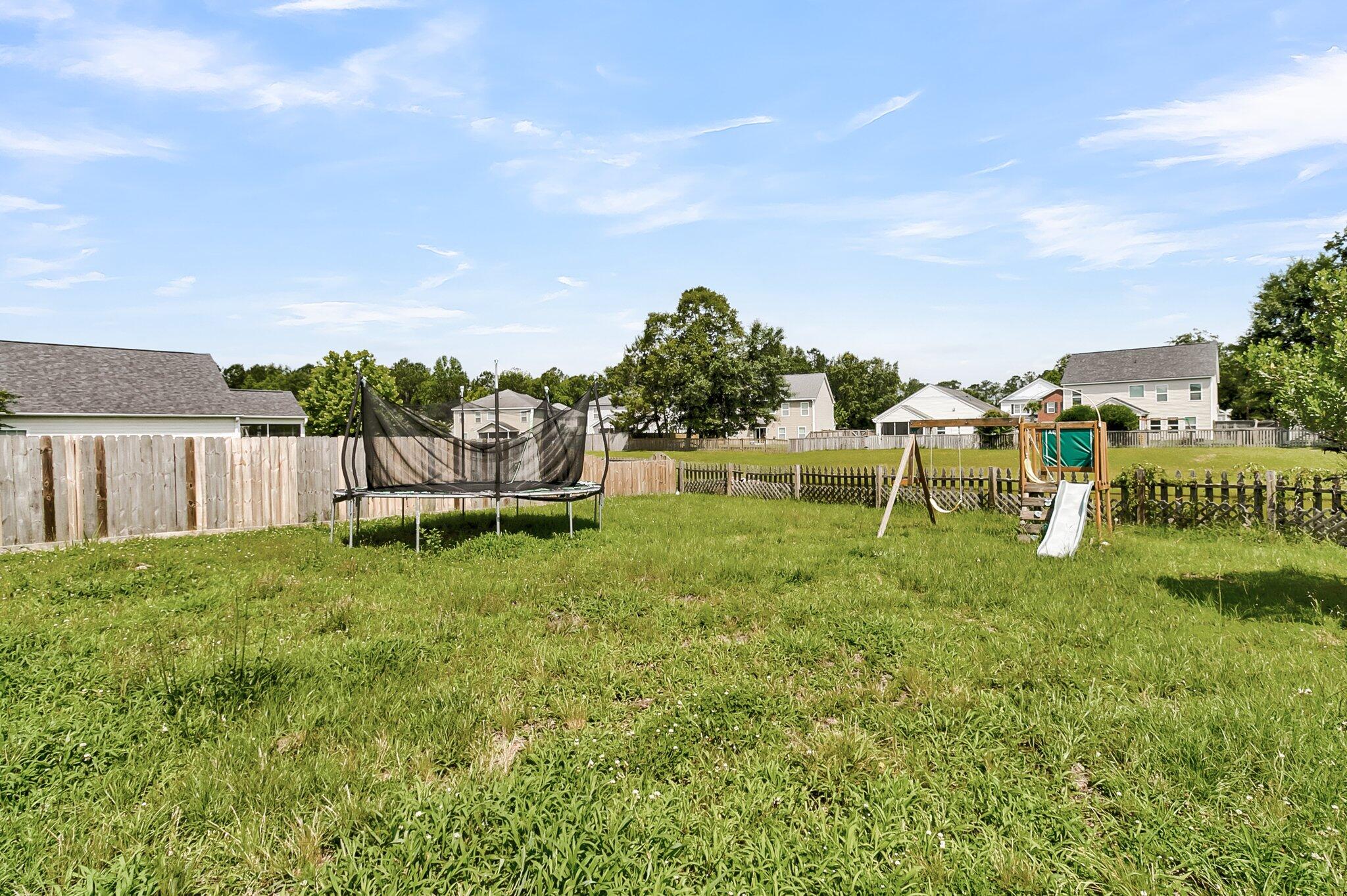 1516 Mandarin Court