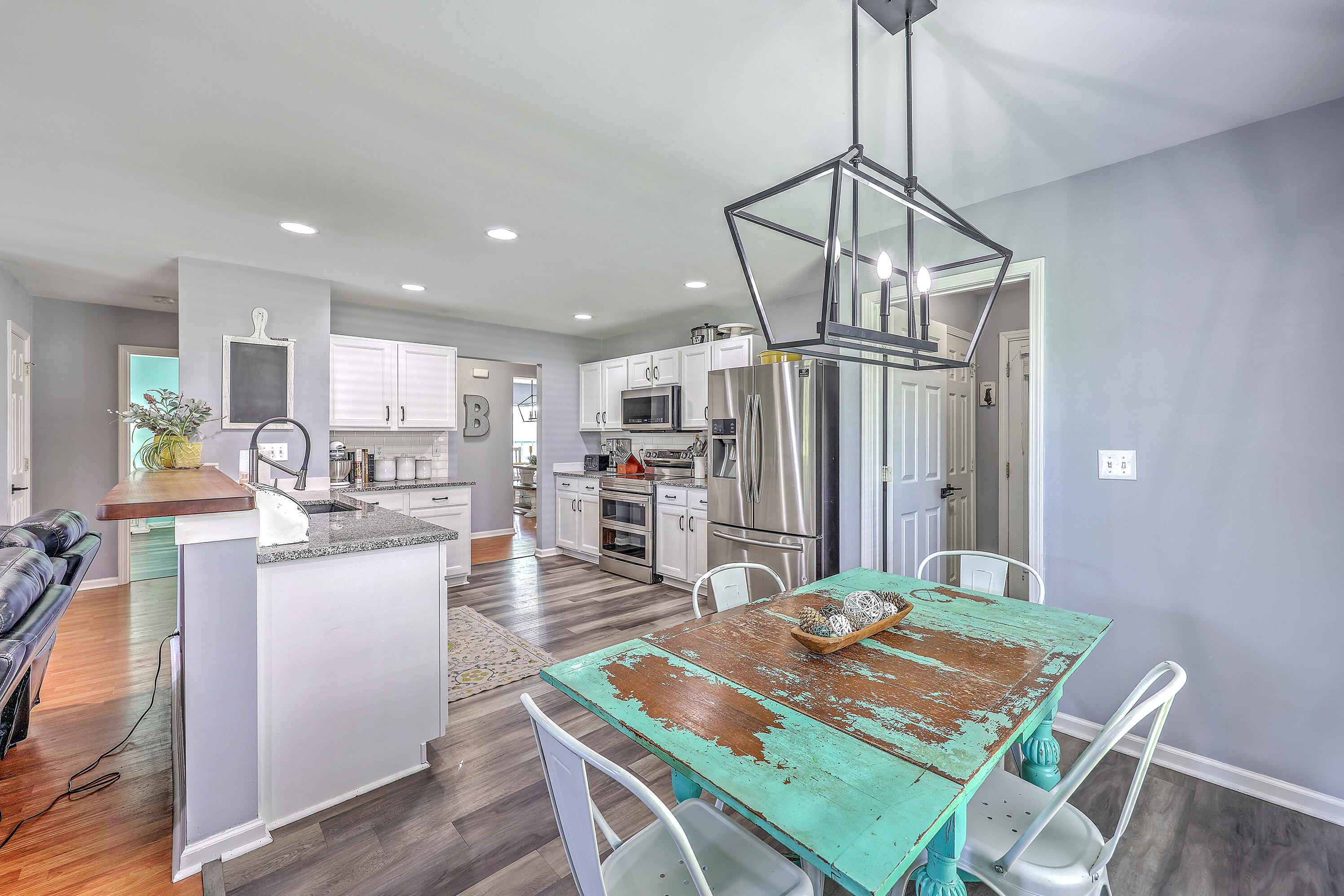 5032 Ballantine Drive