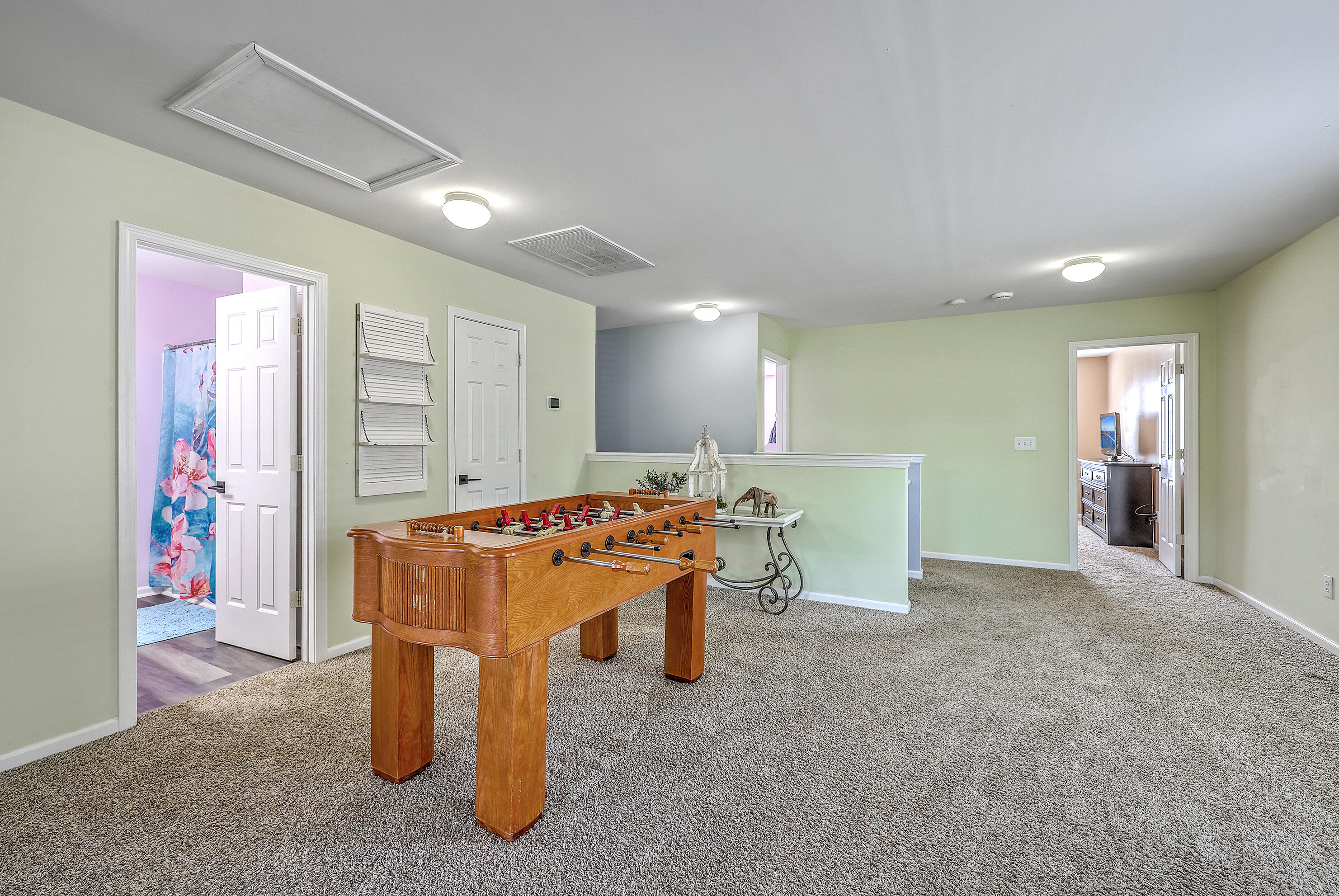 5032 Ballantine Drive