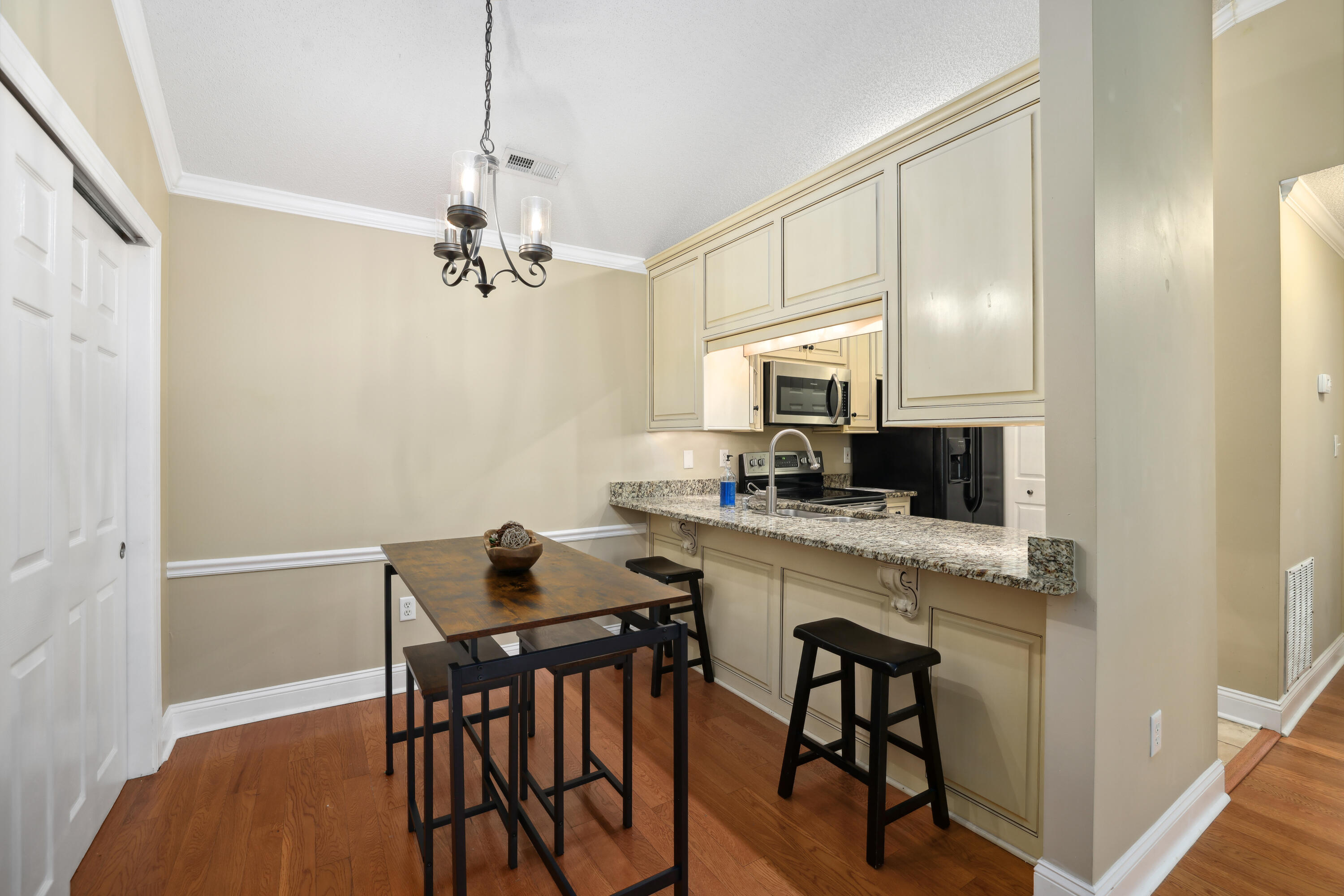 188 Midland Parkway # 110