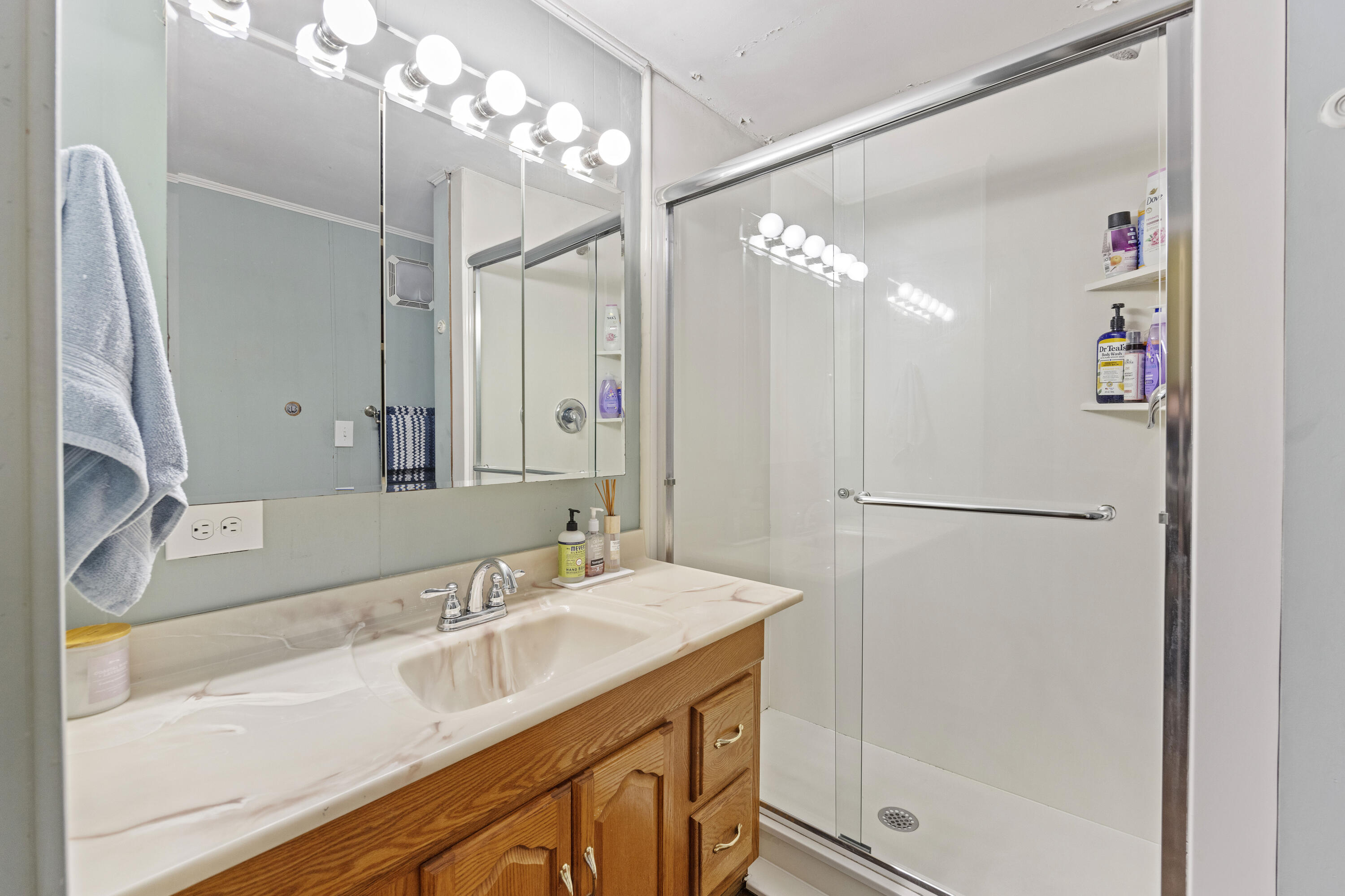 1064 Brownswood Road