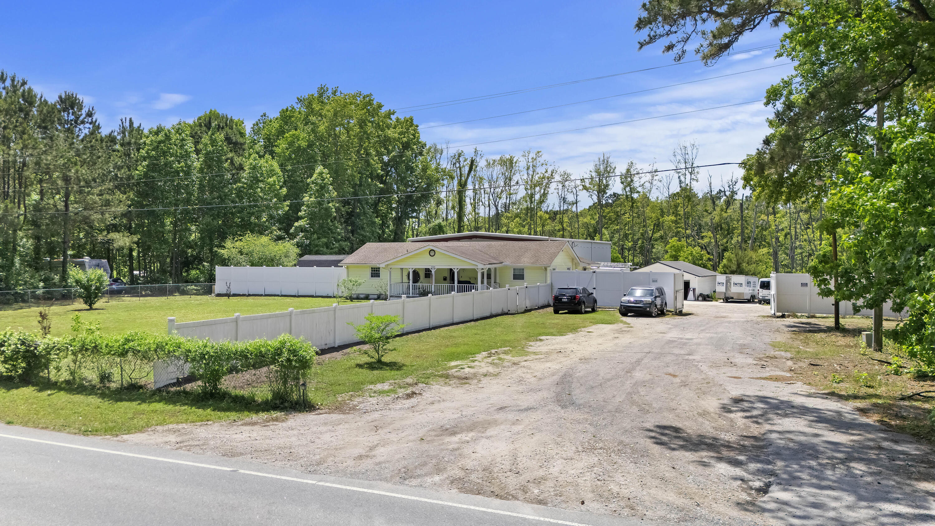 1064 Brownswood Road