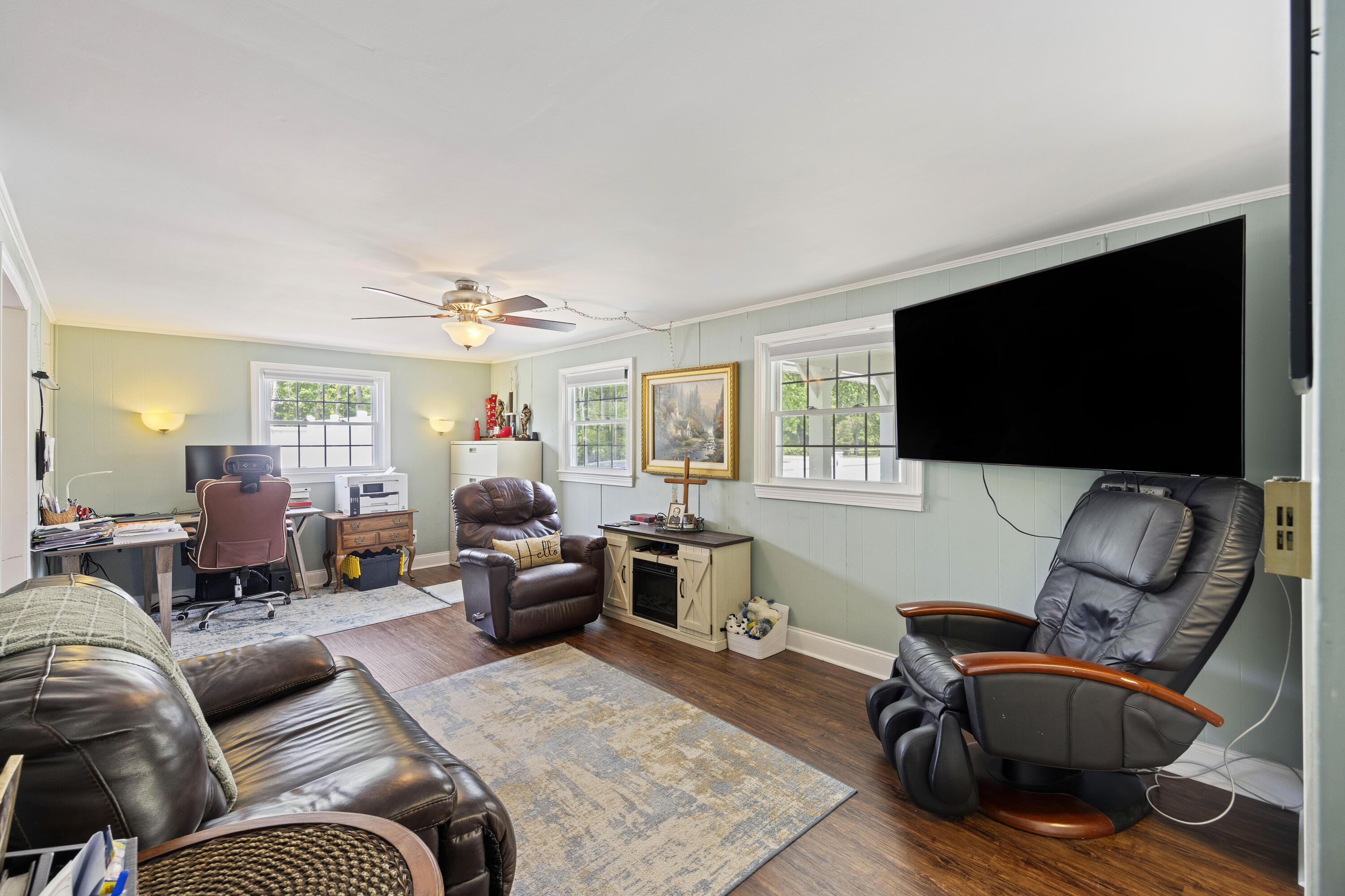 1064 Brownswood Road