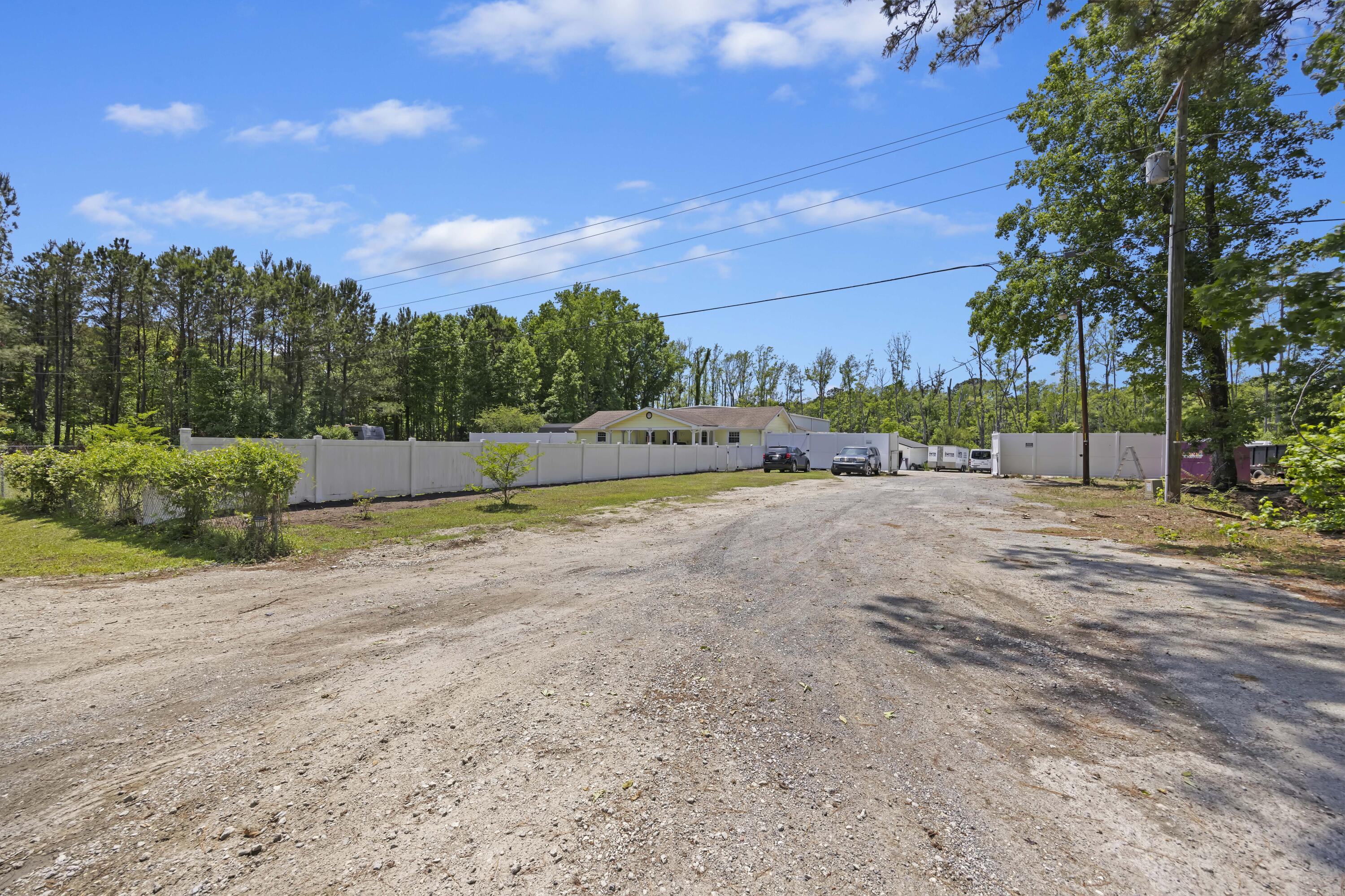 1064 Brownswood Road