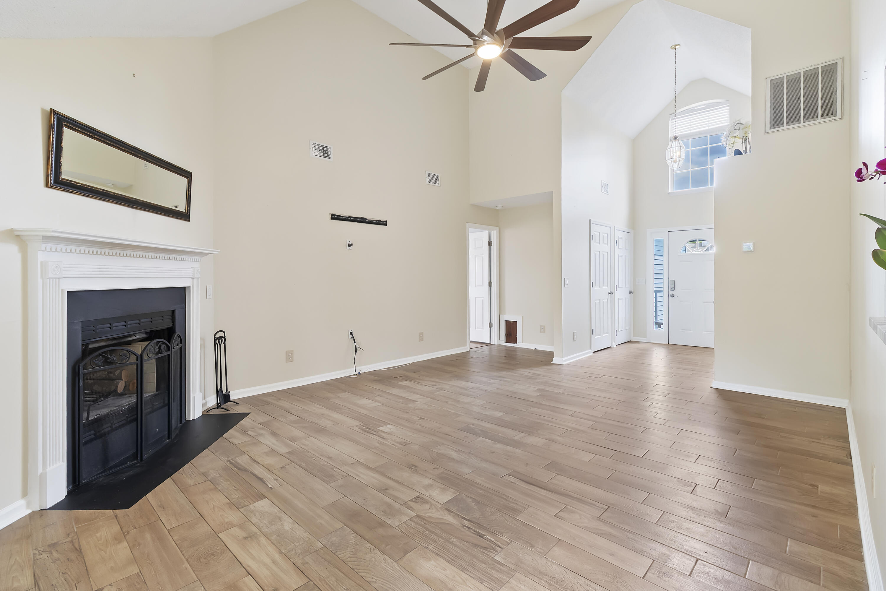 1245 Lakefront Drive Drive